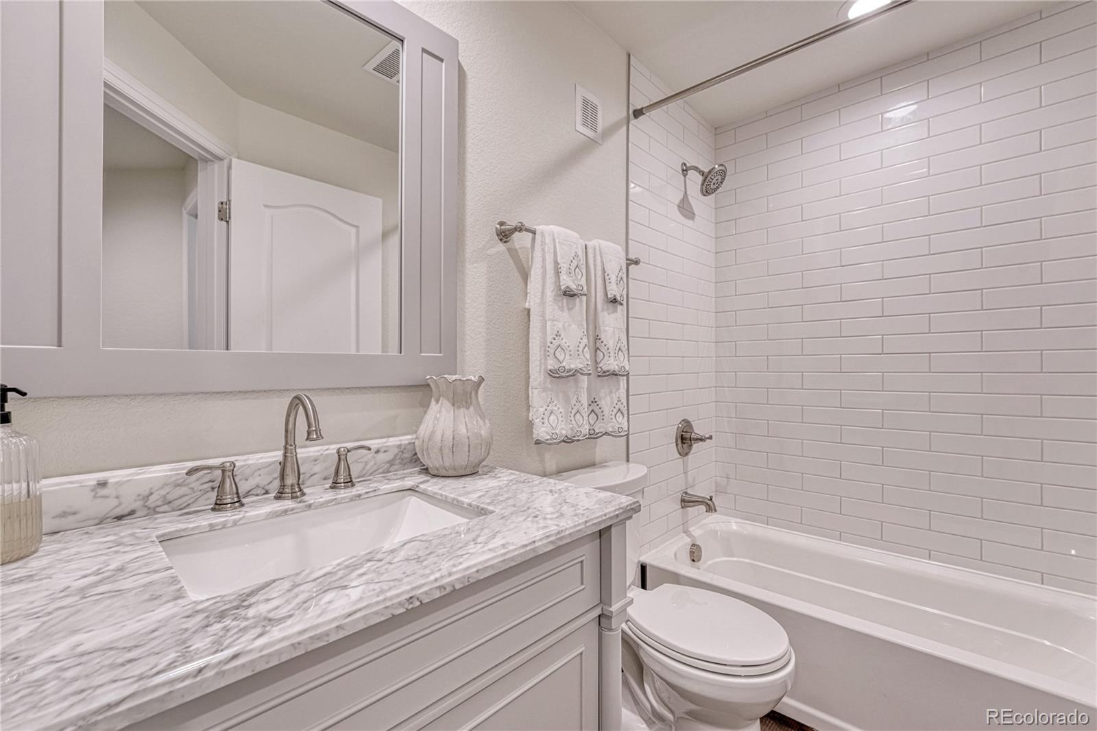 MLS Image #31 for 27819 e clifton place,aurora, Colorado