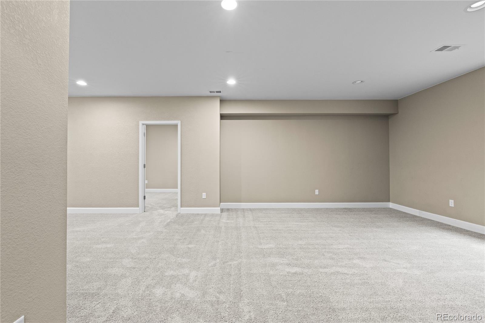 MLS Image #32 for 10959  lewiston street,commerce city, Colorado