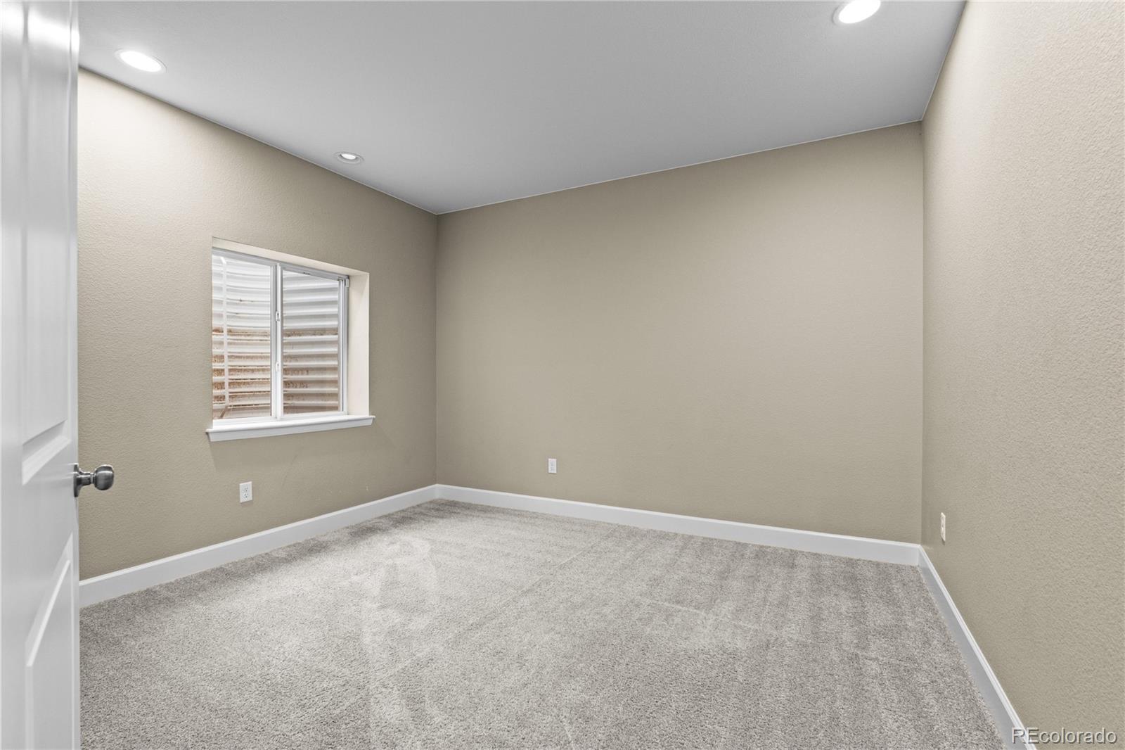 MLS Image #34 for 10959  lewiston street,commerce city, Colorado