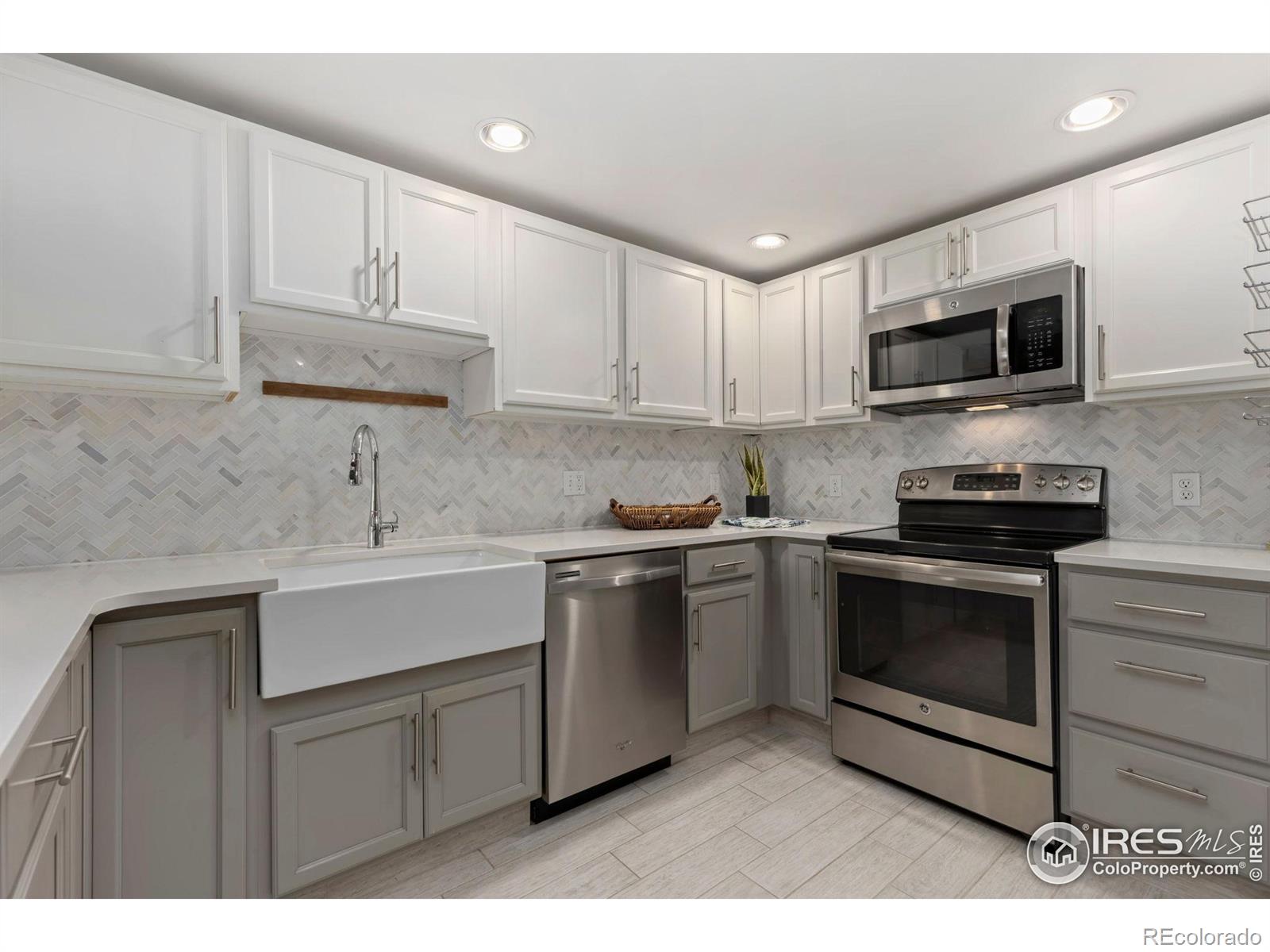 MLS Image #2 for 3250  oneal circle,boulder, Colorado