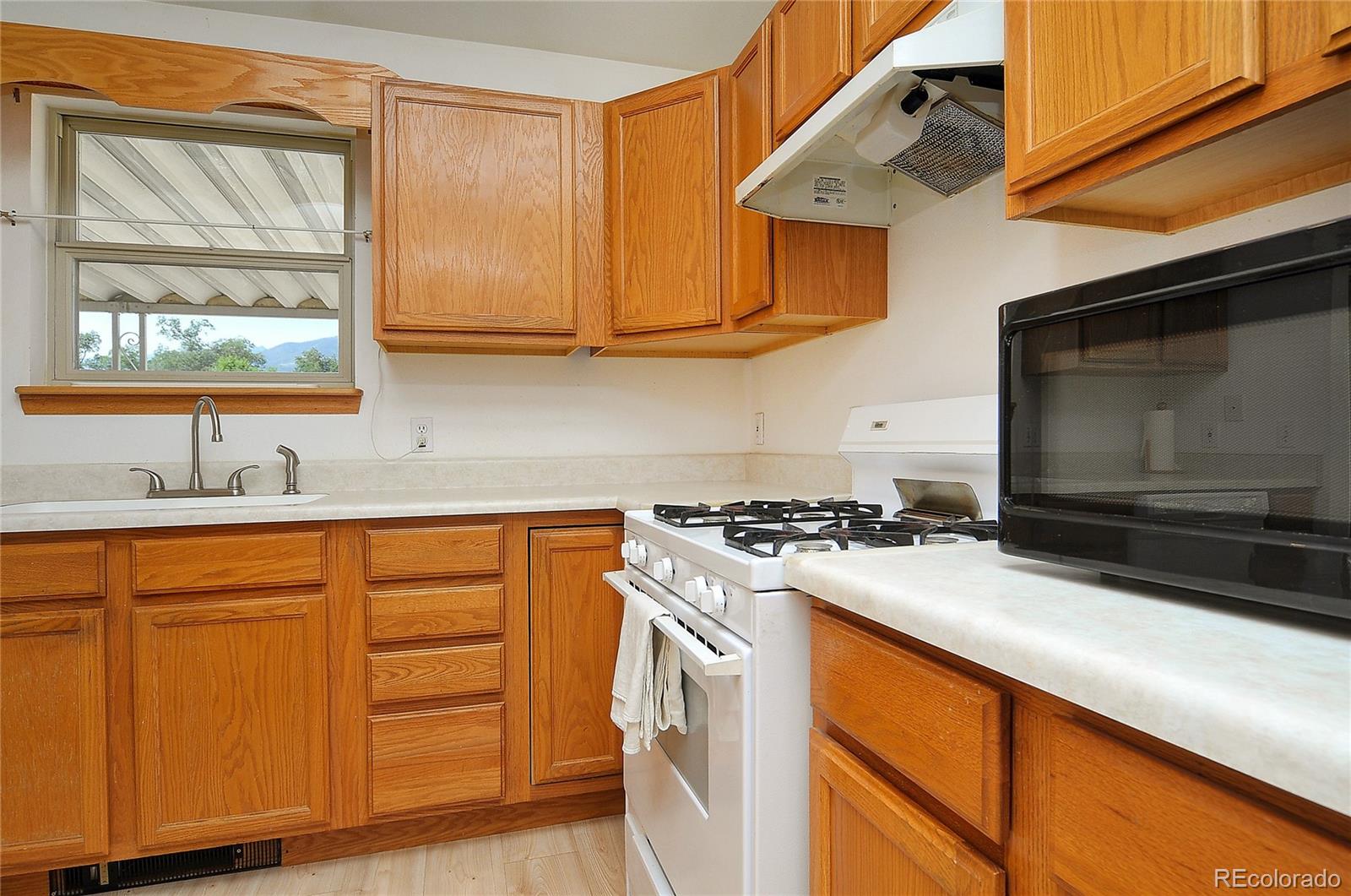 MLS Image #11 for 29  rex circle,salida, Colorado
