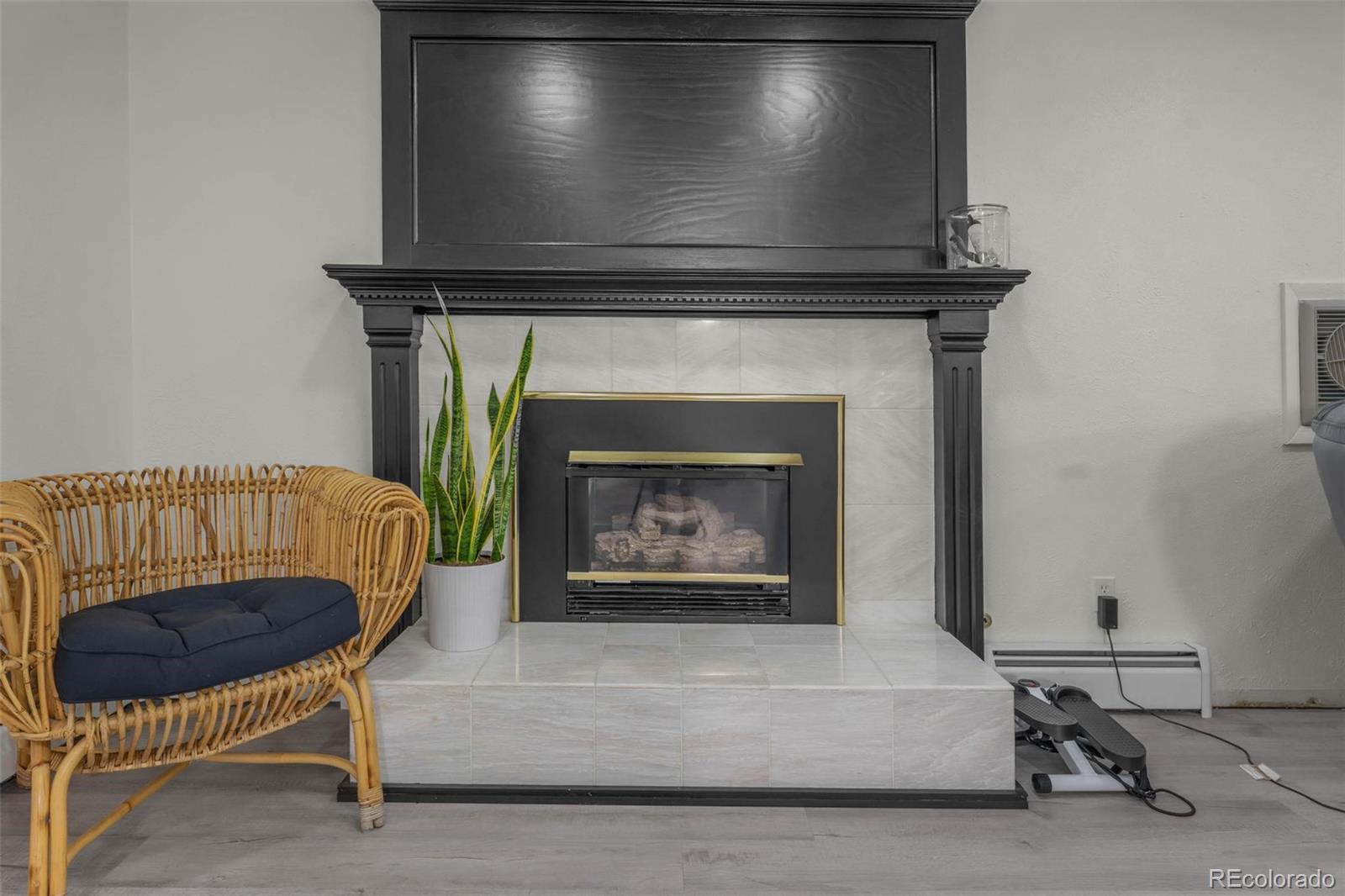 MLS Image #4 for 6405 w nevada place,lakewood, Colorado