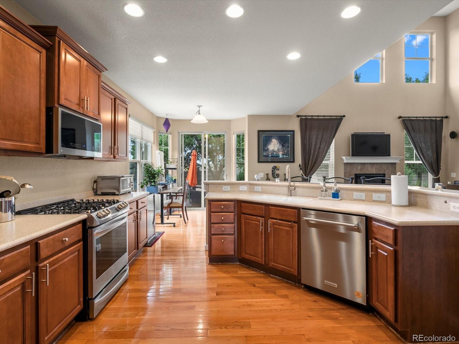 MLS Image #13 for 3481  vestal loop,broomfield, Colorado