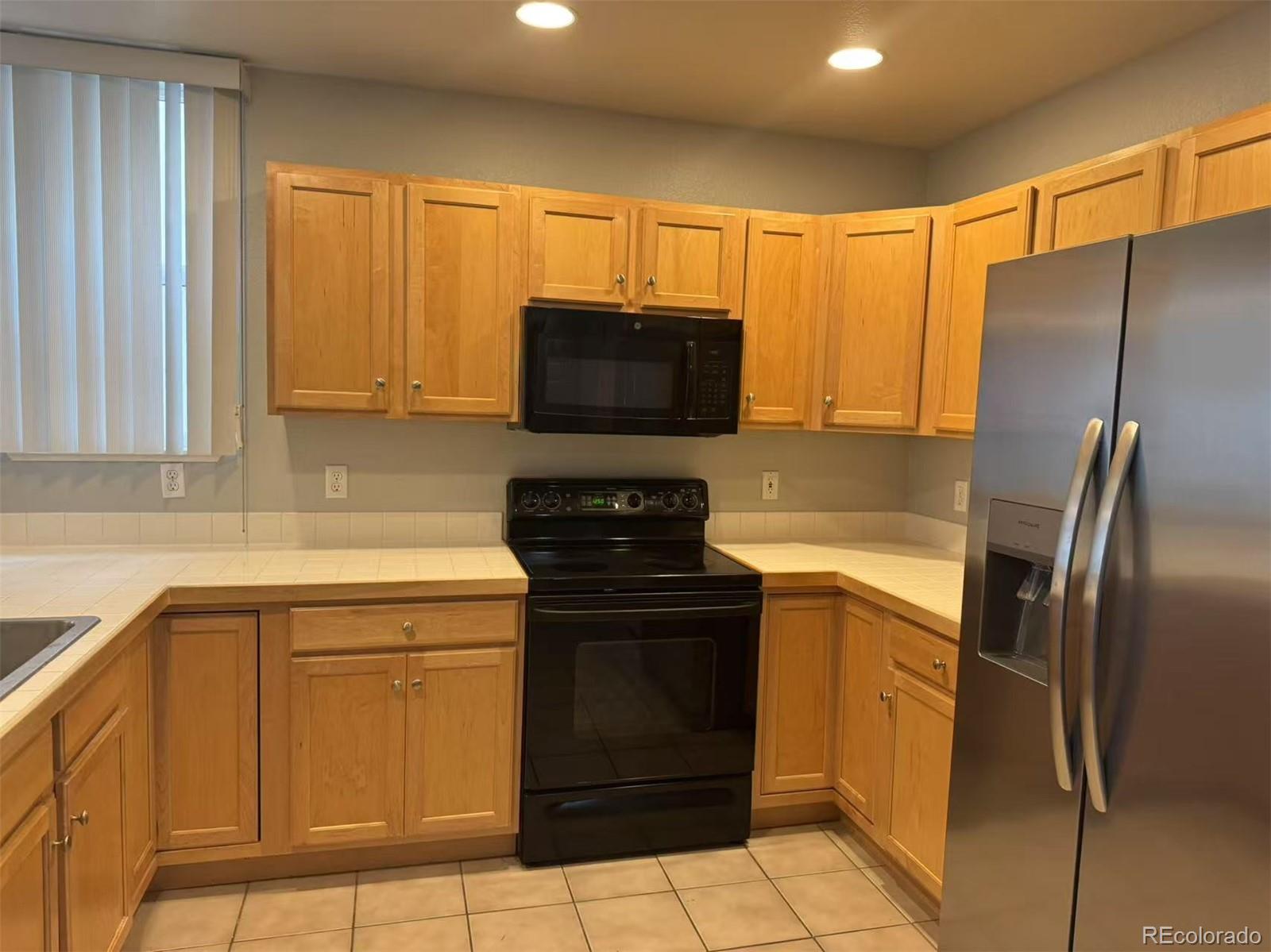 MLS Image #23 for 1747 n pearl street,denver, Colorado