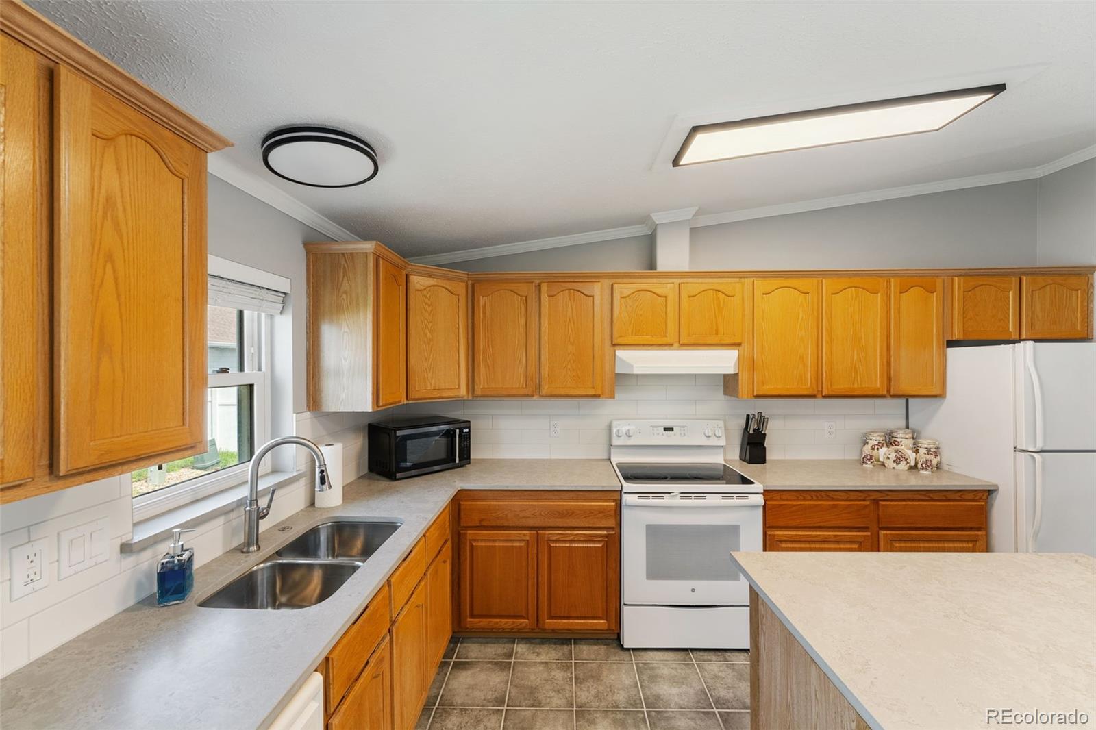 MLS Image #9 for 5635  bryant street,denver, Colorado