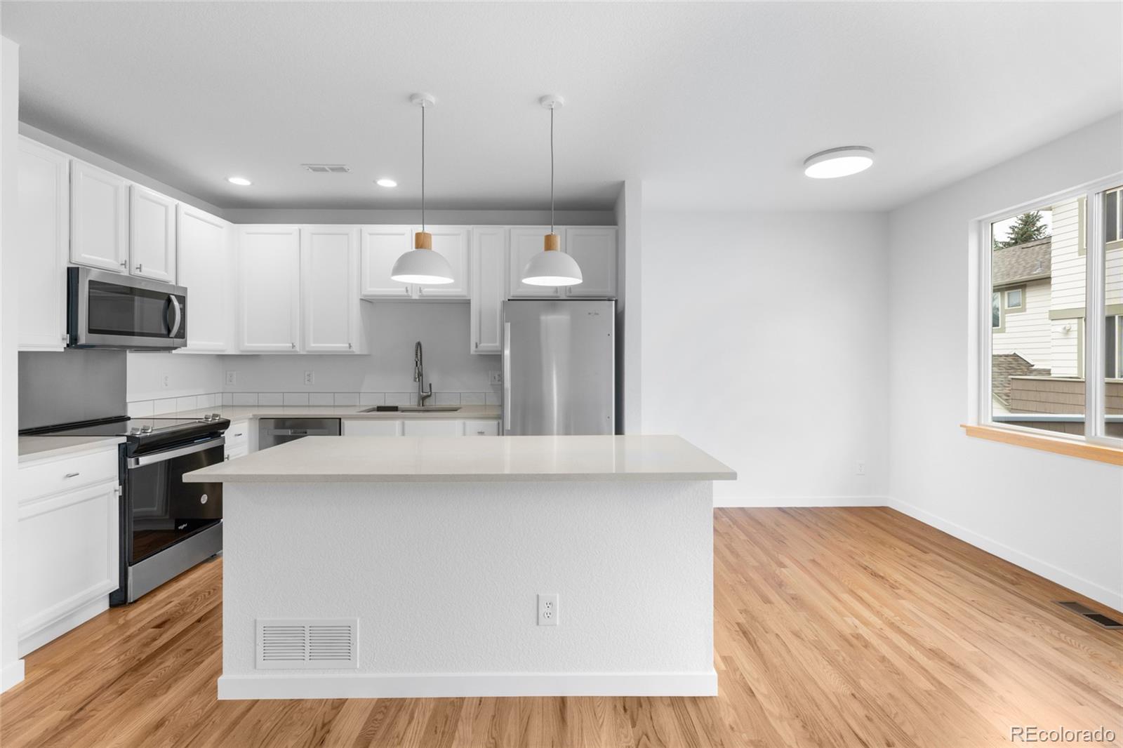 MLS Image #10 for 2035 n fork drive,lafayette, Colorado