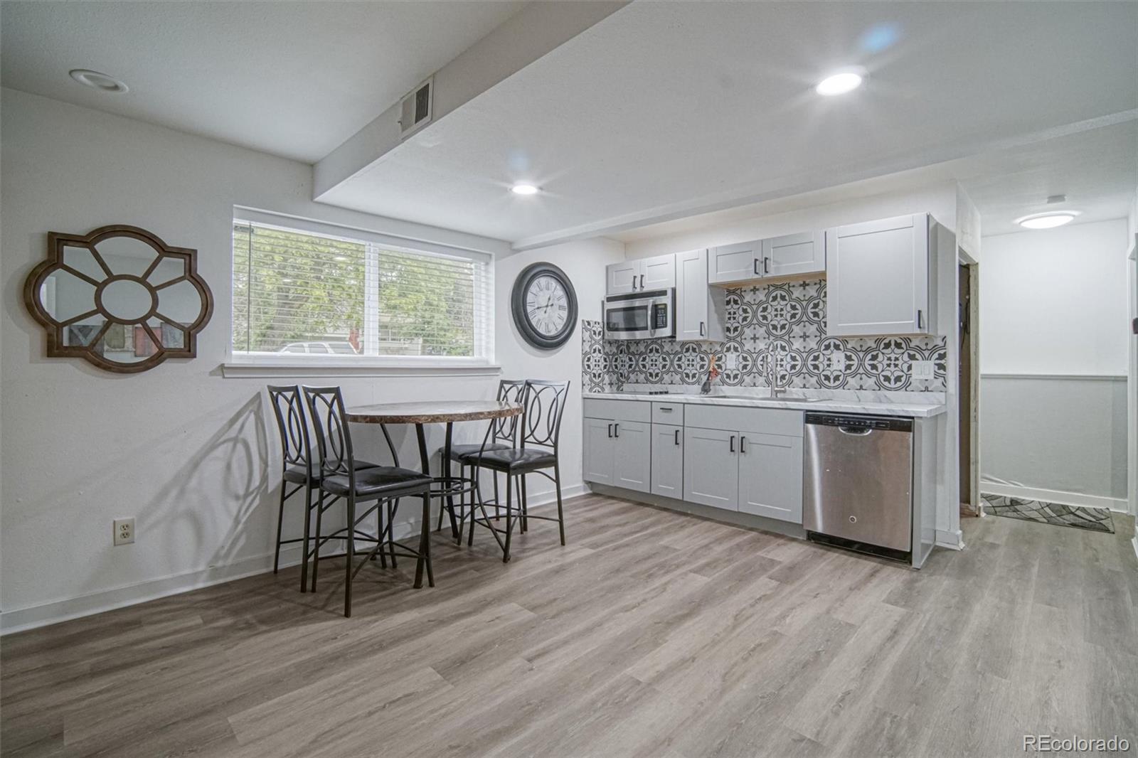 MLS Image #14 for 700  elbert street,denver, Colorado