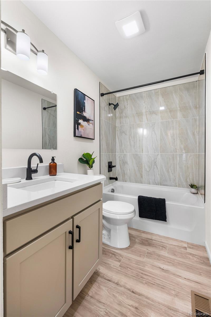 MLS Image #15 for 5160  blackhawk way,denver, Colorado