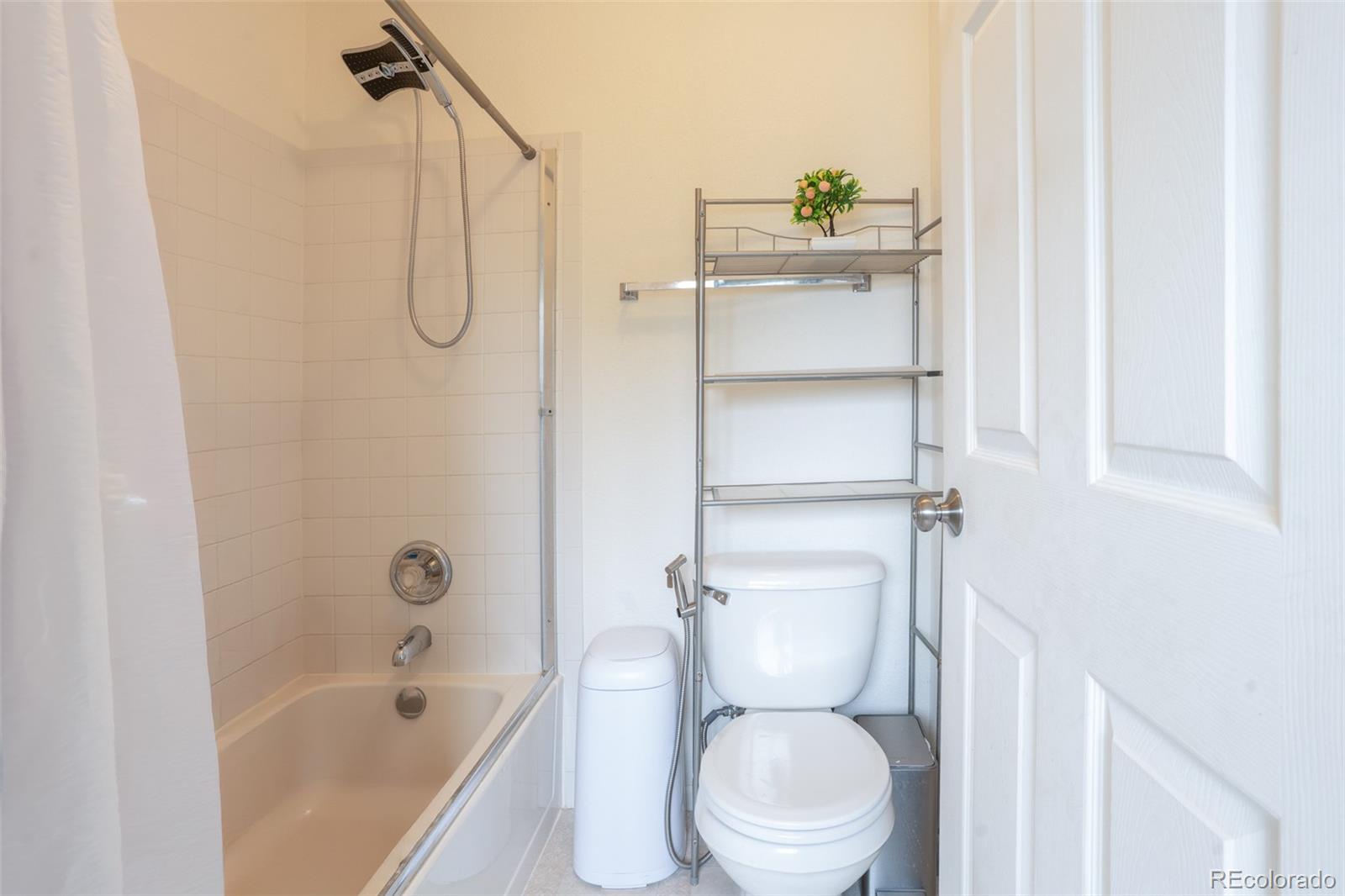 MLS Image #13 for 19542 e 19th place,aurora, Colorado