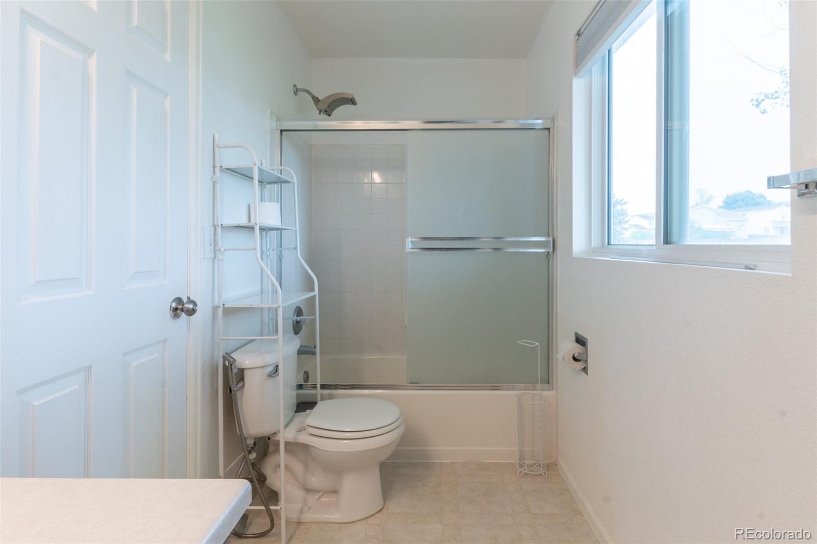 MLS Image #16 for 19542 e 19th place,aurora, Colorado