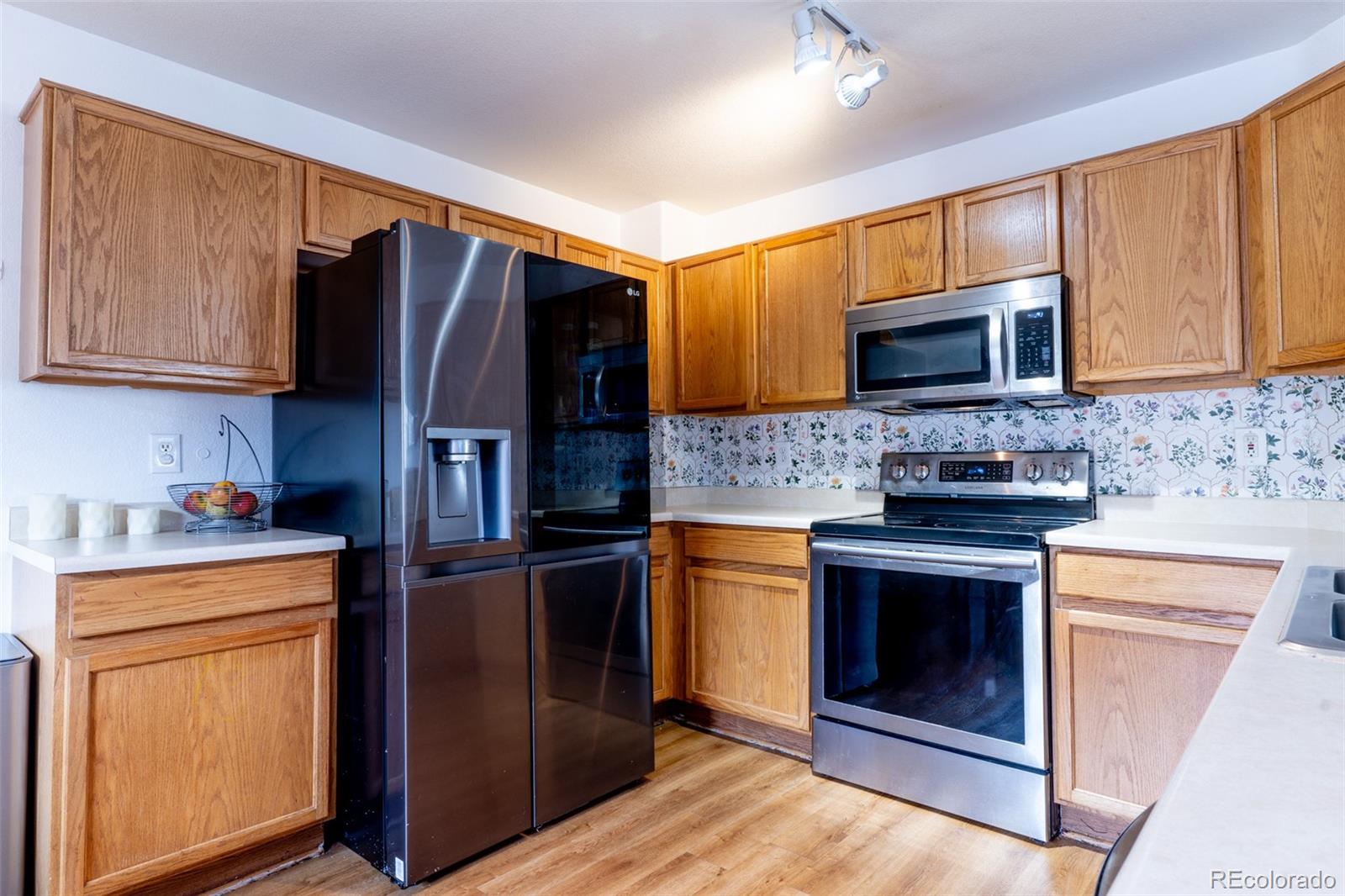MLS Image #4 for 19542 e 19th place,aurora, Colorado