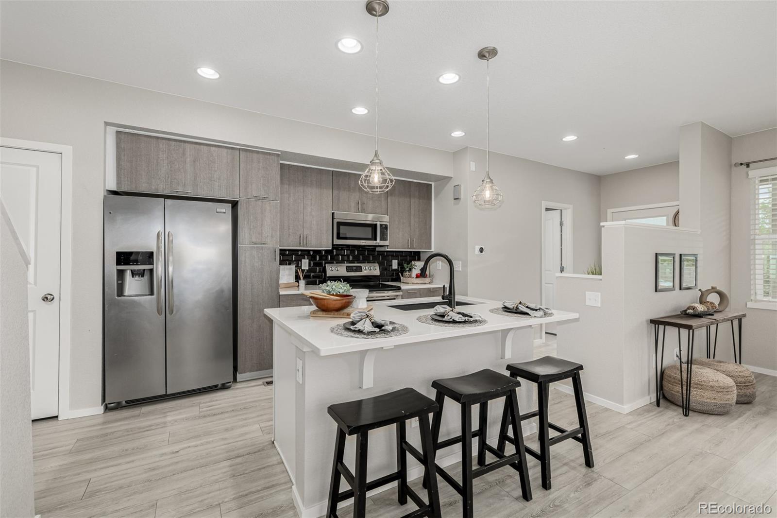 MLS Image #15 for 1919 w 66th avenue,denver, Colorado