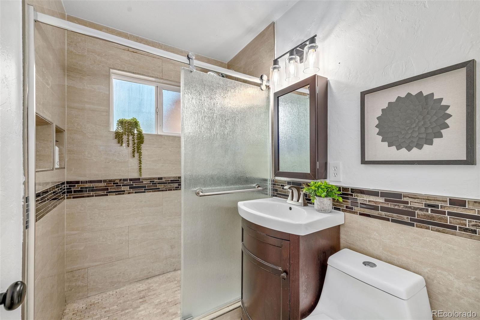 MLS Image #10 for 1560 s yates street,denver, Colorado