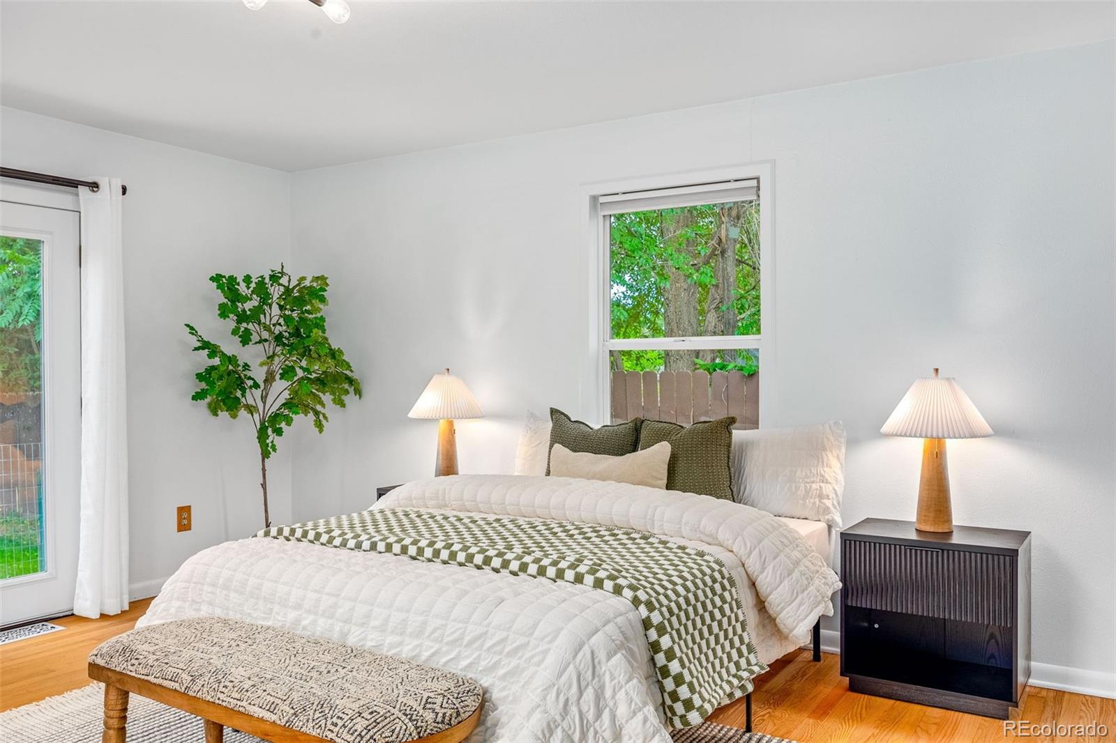 MLS Image #7 for 1560 s yates street,denver, Colorado