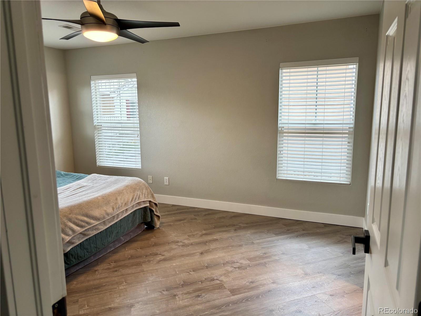 MLS Image #11 for 12835  mayfair way,englewood, Colorado