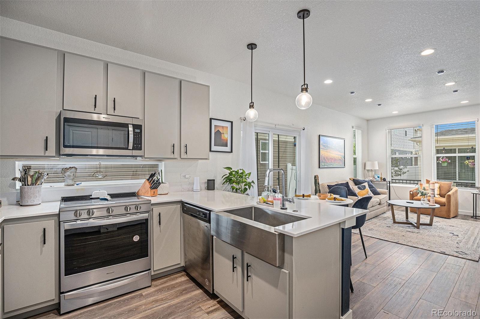 MLS Image #10 for 4957 n walden way,denver, Colorado