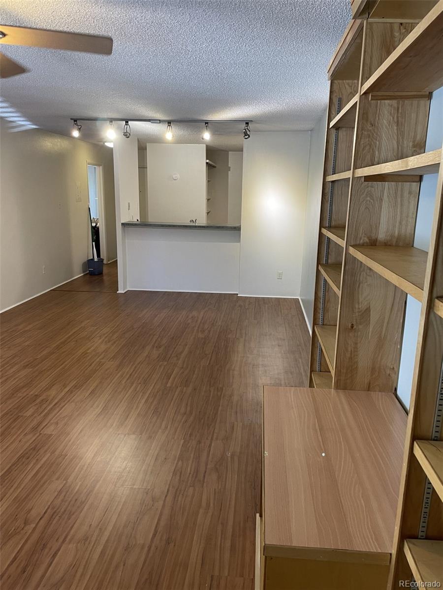 MLS Image #12 for 2880 s locust street 300n,denver, Colorado