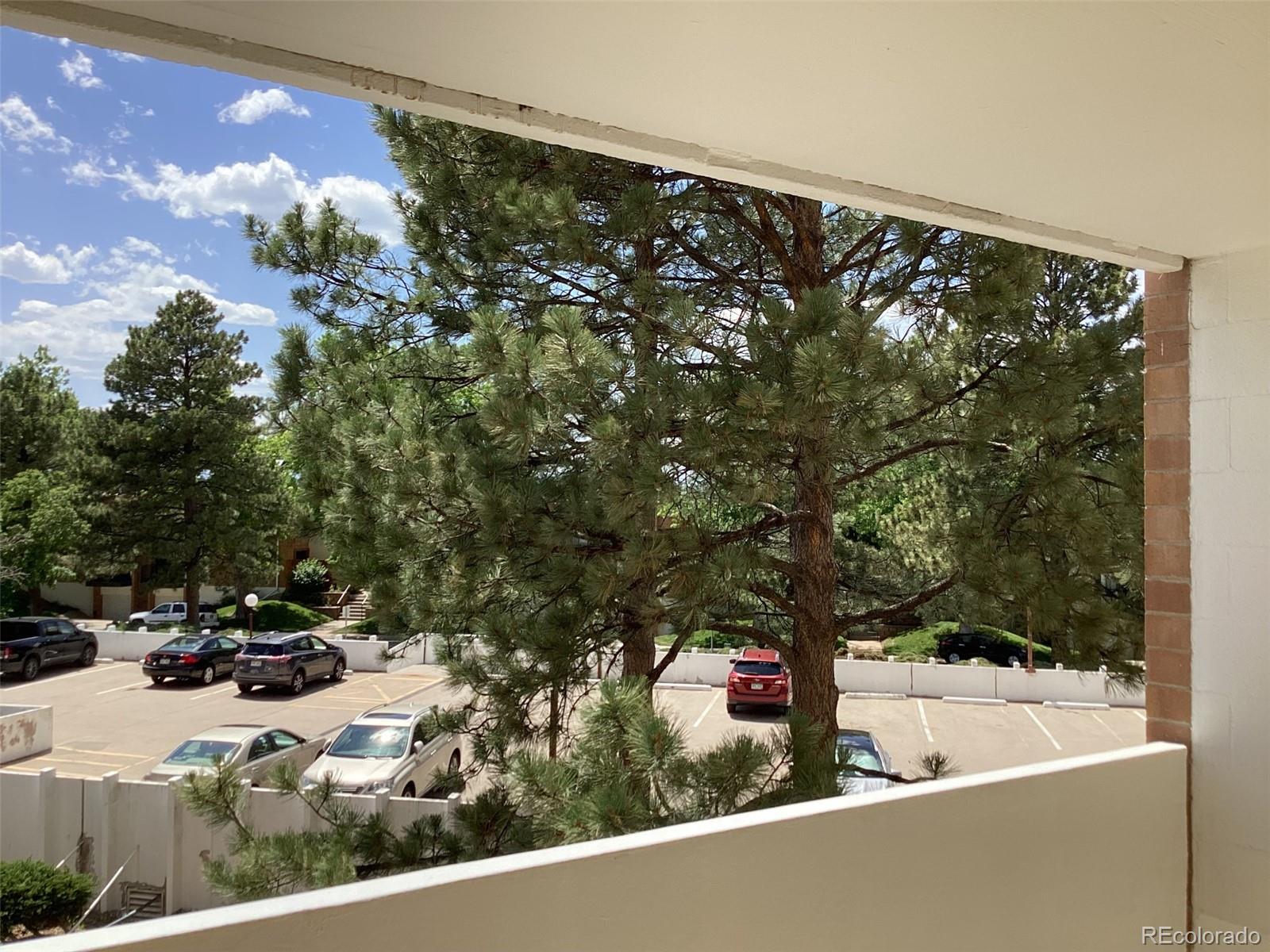 MLS Image #17 for 2880 s locust street 300n,denver, Colorado