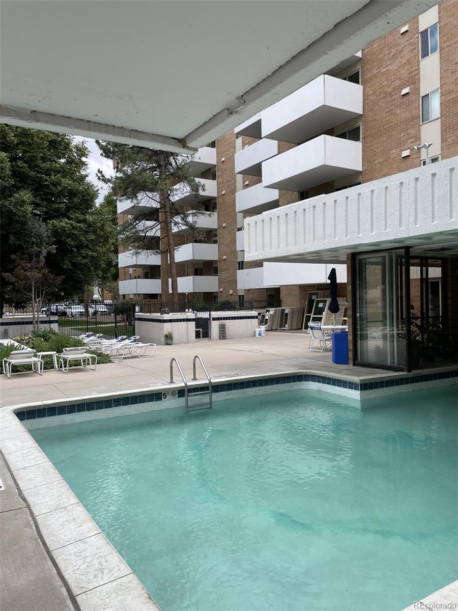 MLS Image #22 for 2880 s locust street 300n,denver, Colorado