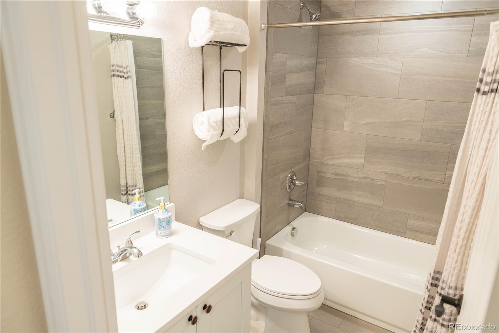 MLS Image #31 for 5466 s zang court,littleton, Colorado