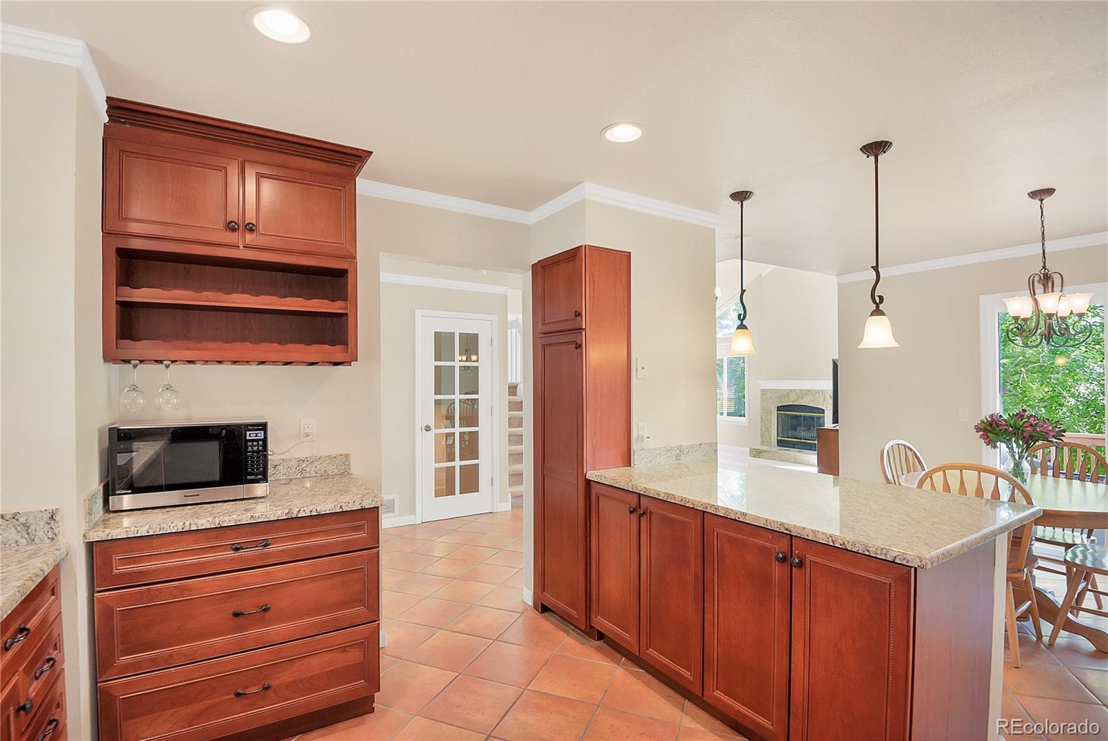 MLS Image #10 for 6443  laguna circle,highlands ranch, Colorado