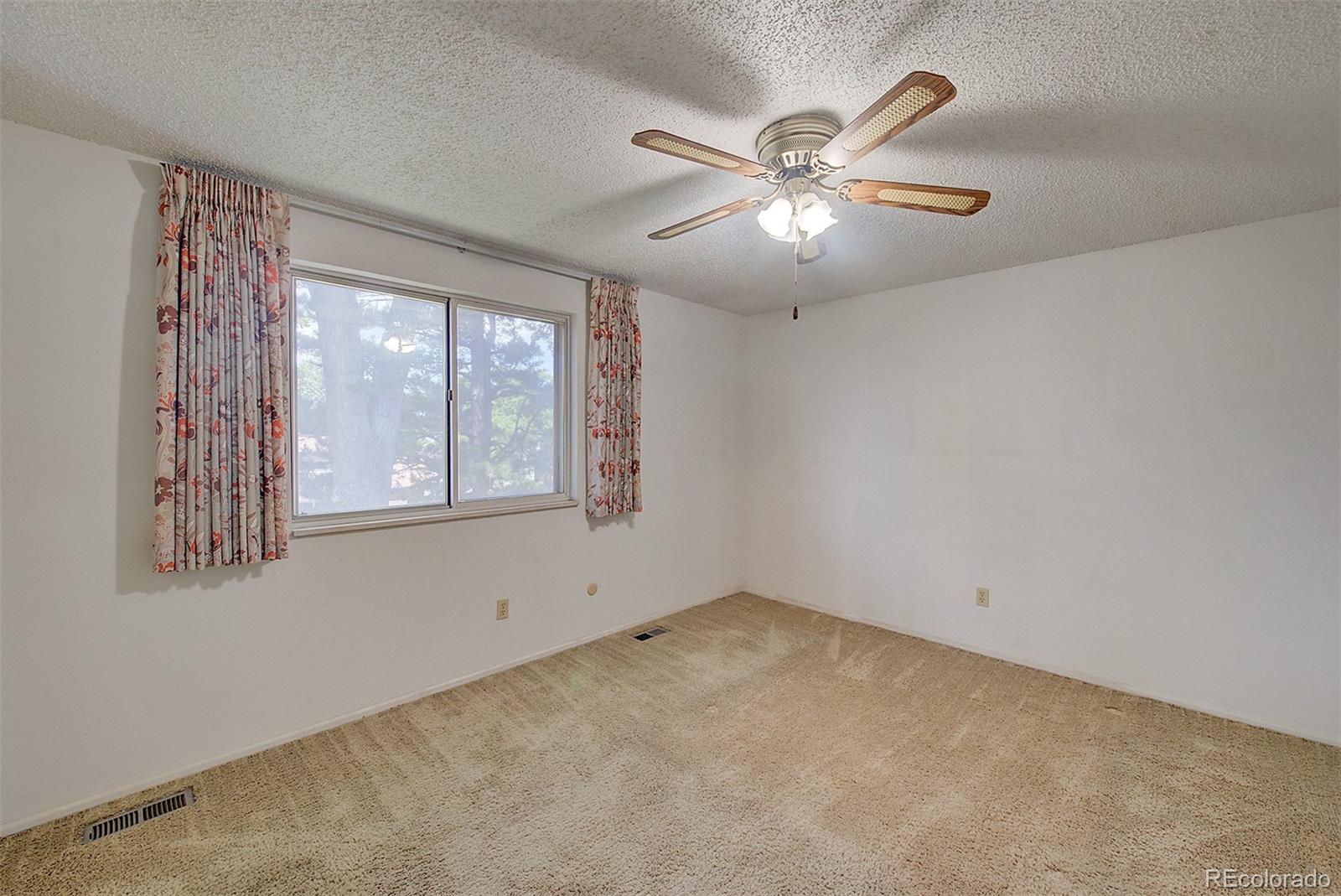 MLS Image #28 for 7621  oak street,arvada, Colorado