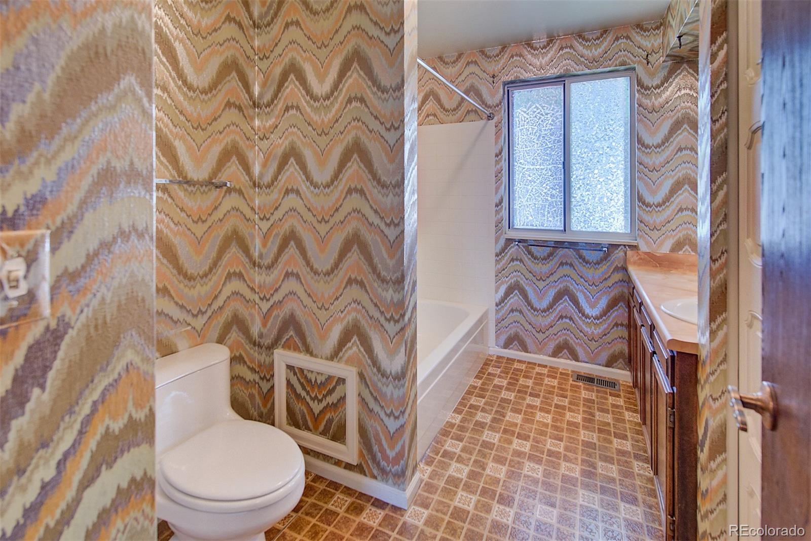 MLS Image #30 for 7621  oak street,arvada, Colorado