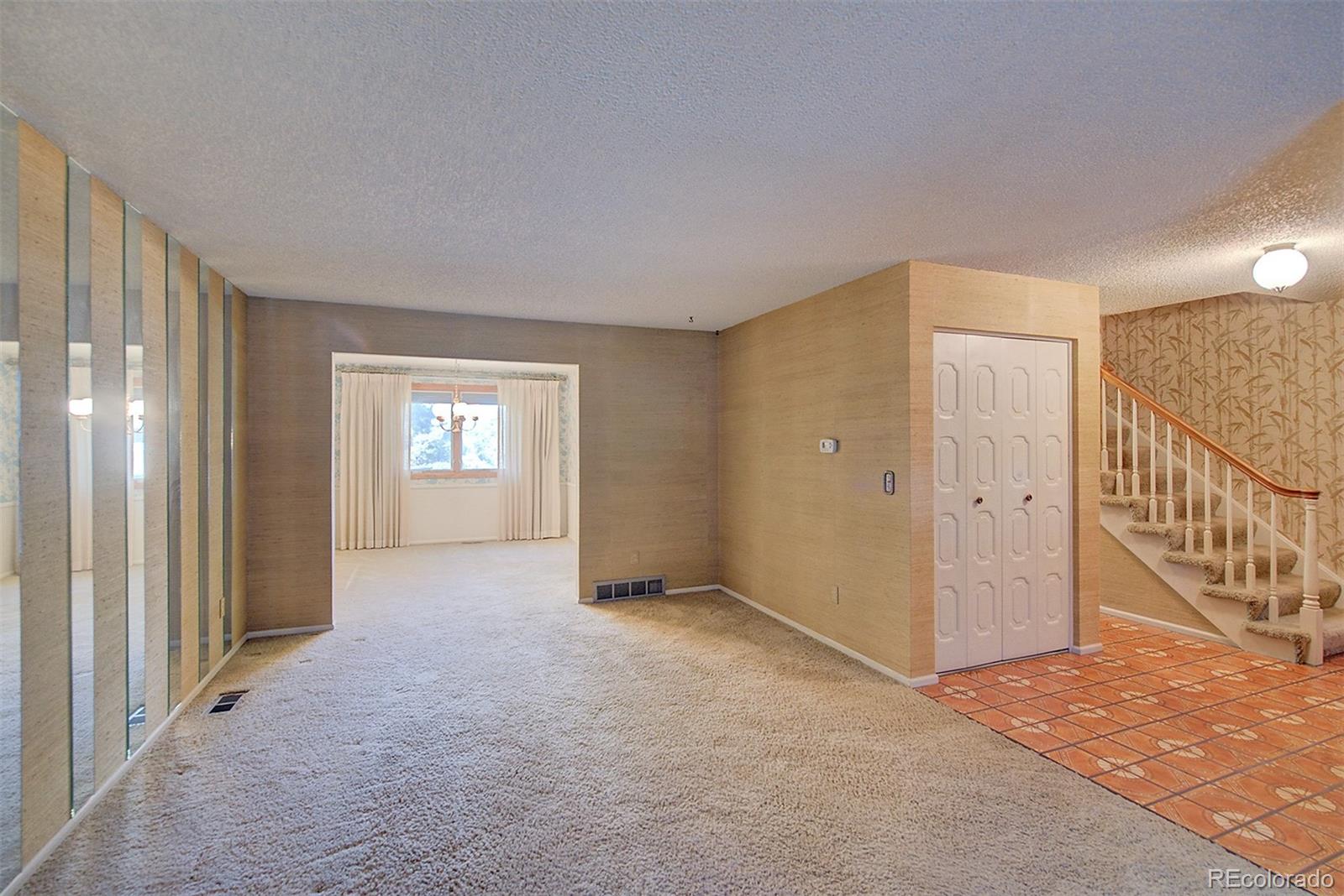 MLS Image #6 for 7621  oak street,arvada, Colorado