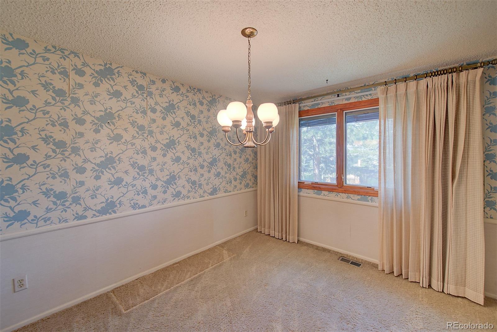 MLS Image #7 for 7621  oak street,arvada, Colorado