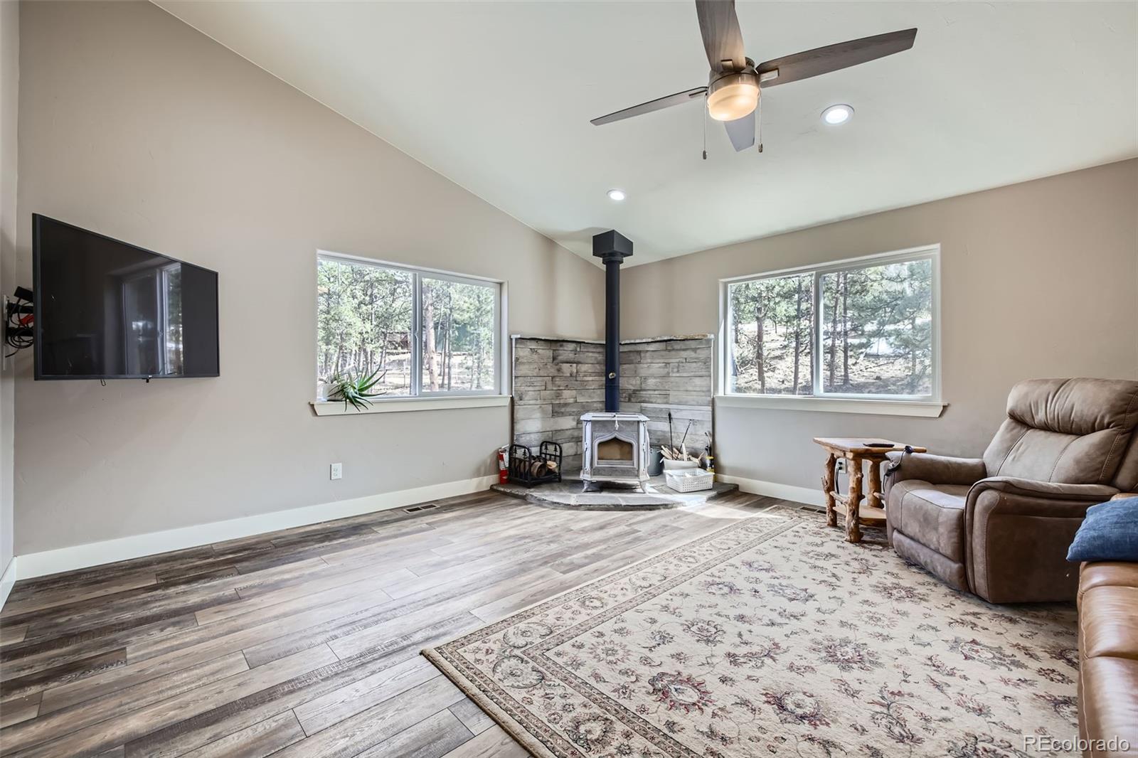MLS Image #10 for 352  peak view circle,florissant, Colorado