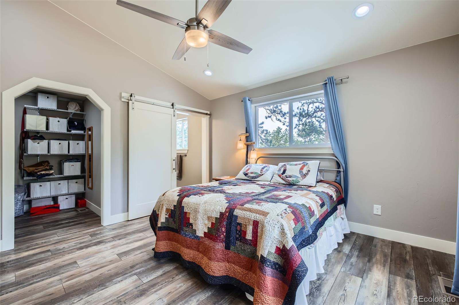 MLS Image #14 for 352  peak view circle,florissant, Colorado