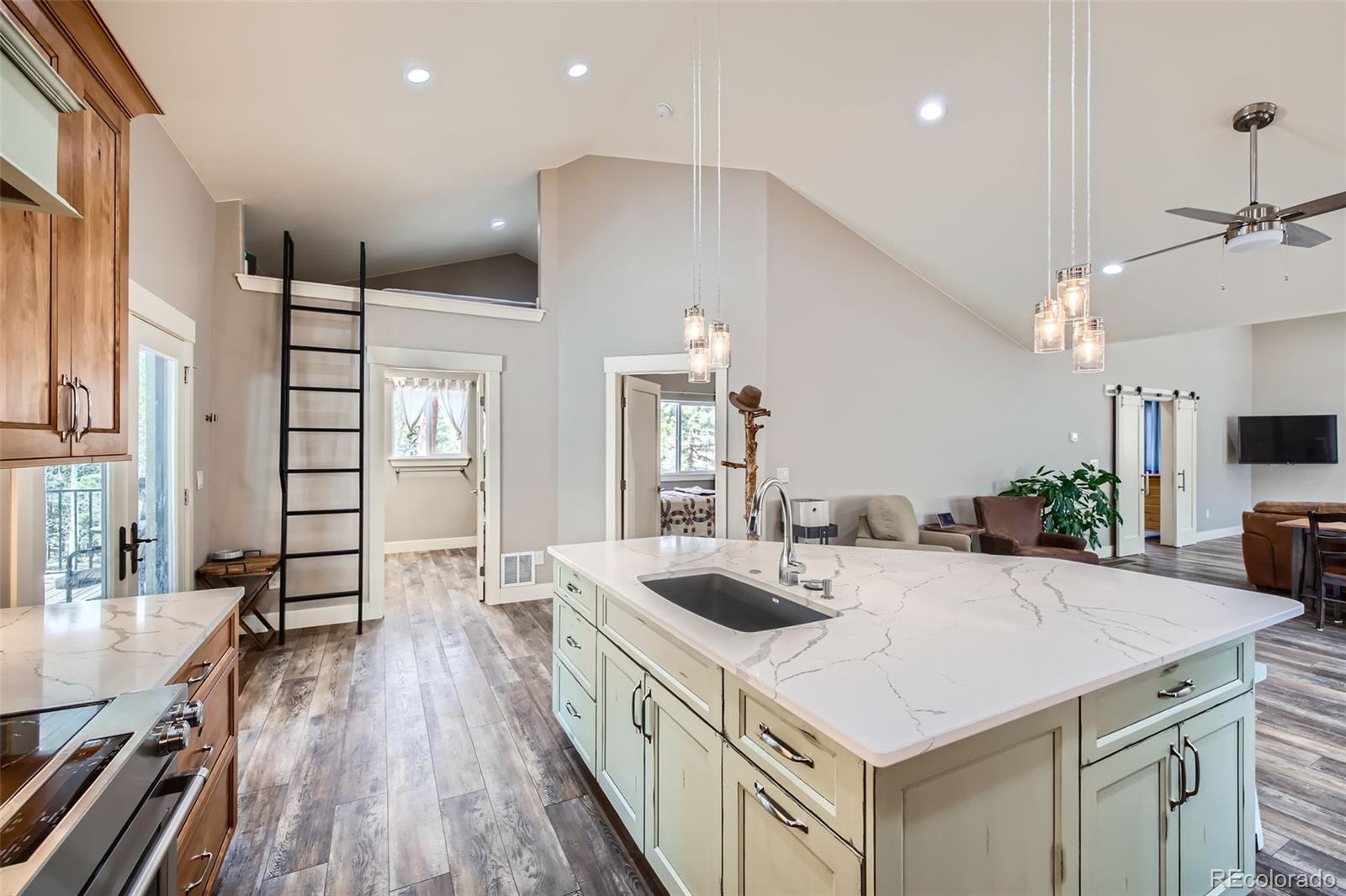 MLS Image #4 for 352  peak view circle,florissant, Colorado