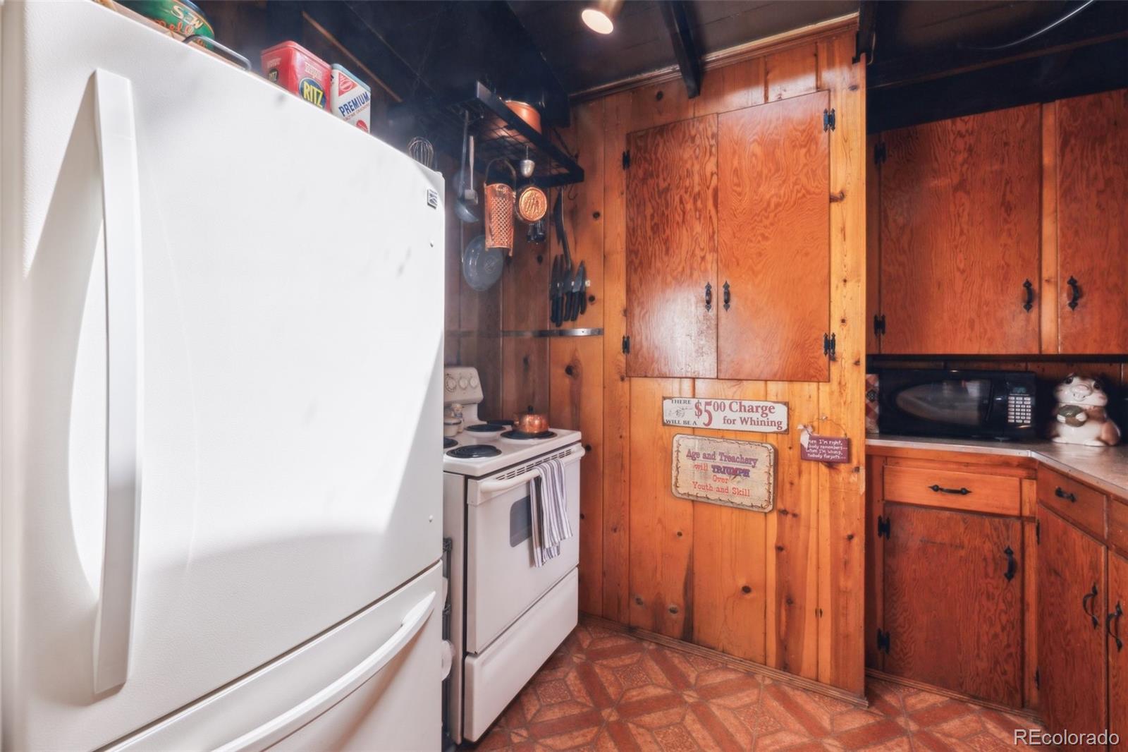 MLS Image #35 for 3875  overlook road,colorado springs, Colorado