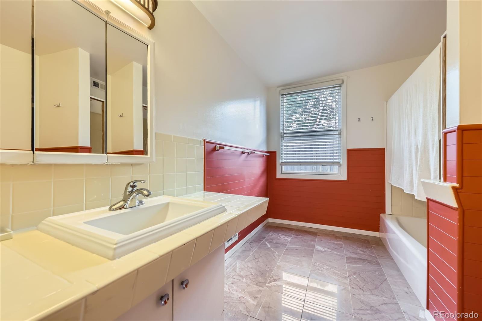 MLS Image #6 for 2420 w 80th avenue,denver, Colorado