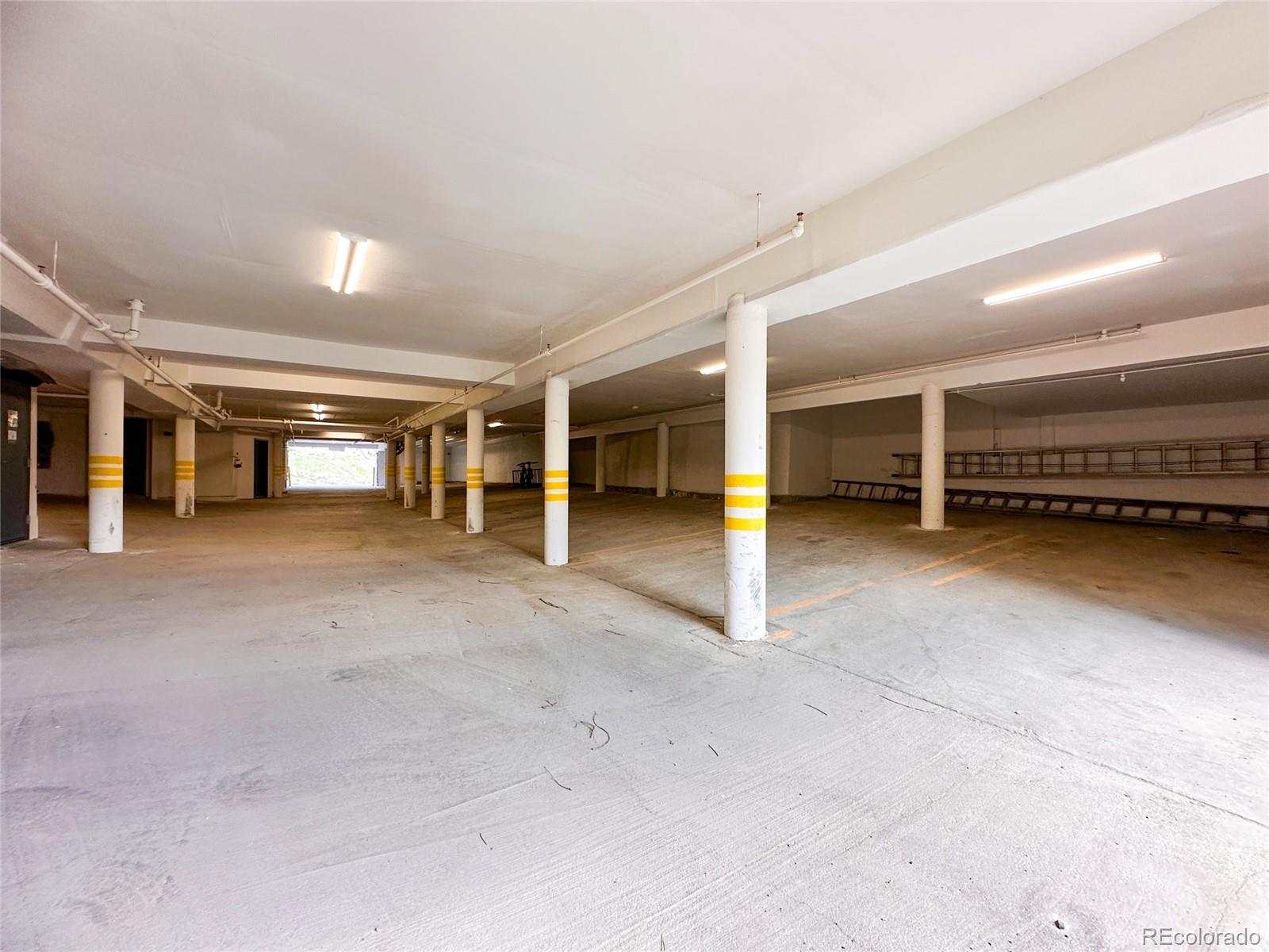 MLS Image #40 for 121  elk trail,winter park, Colorado