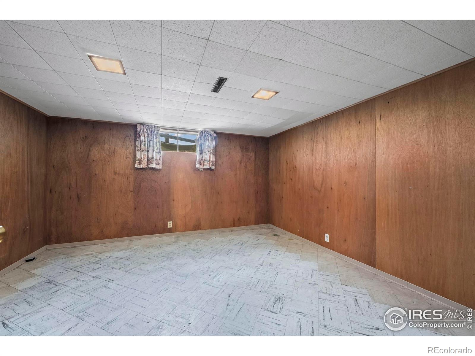 MLS Image #14 for 9605 w 51st place,arvada, Colorado