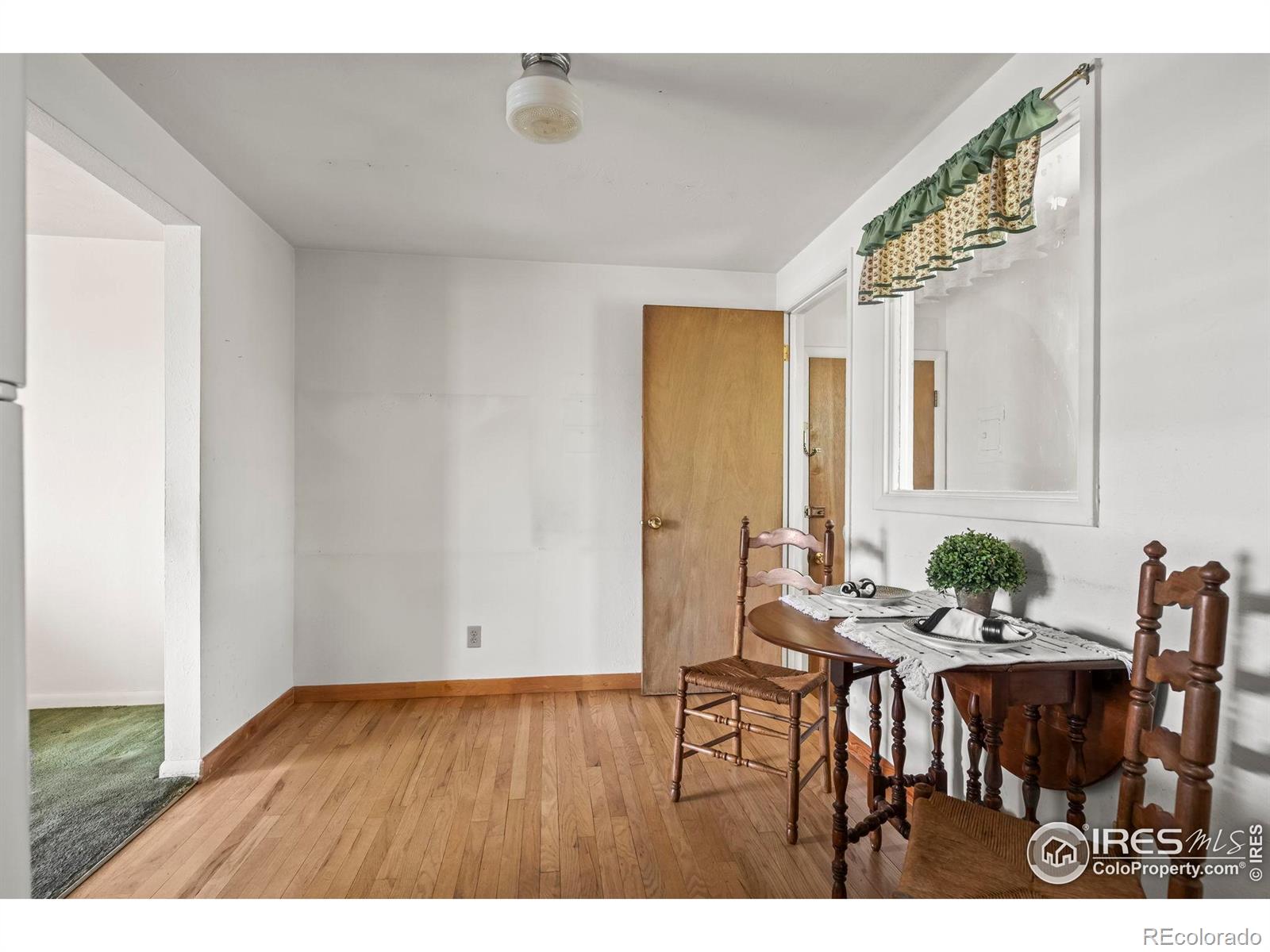 MLS Image #7 for 9605 w 51st place,arvada, Colorado
