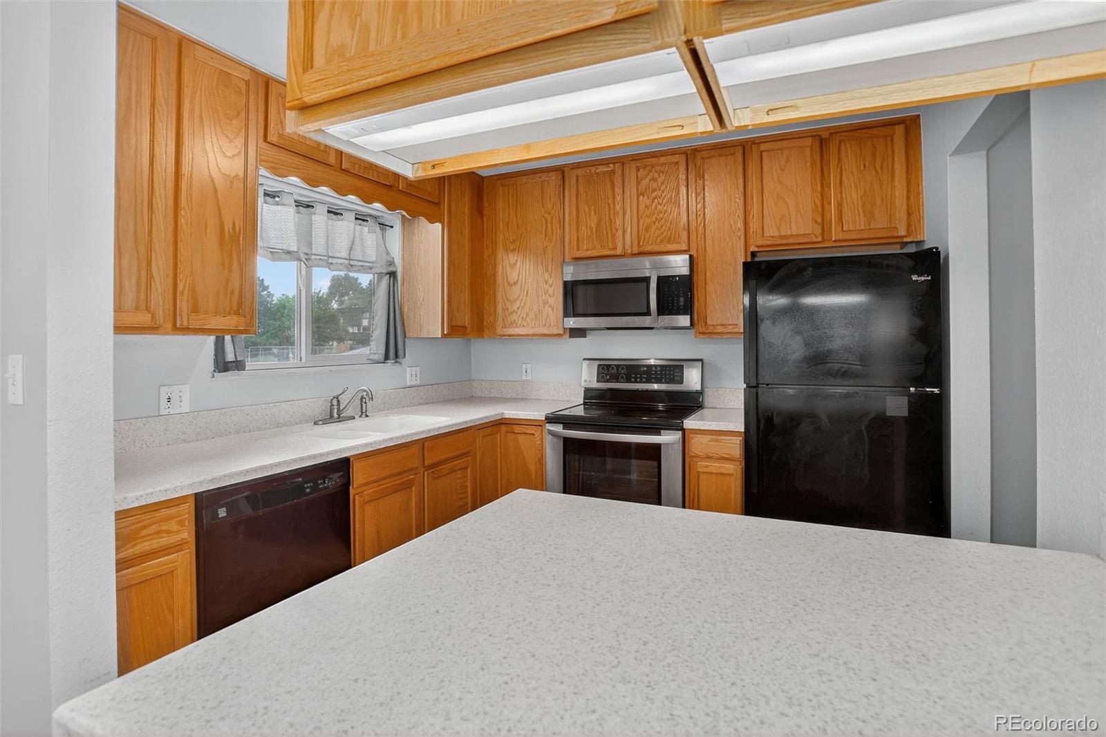 MLS Image #10 for 6840 s broadway ,centennial, Colorado