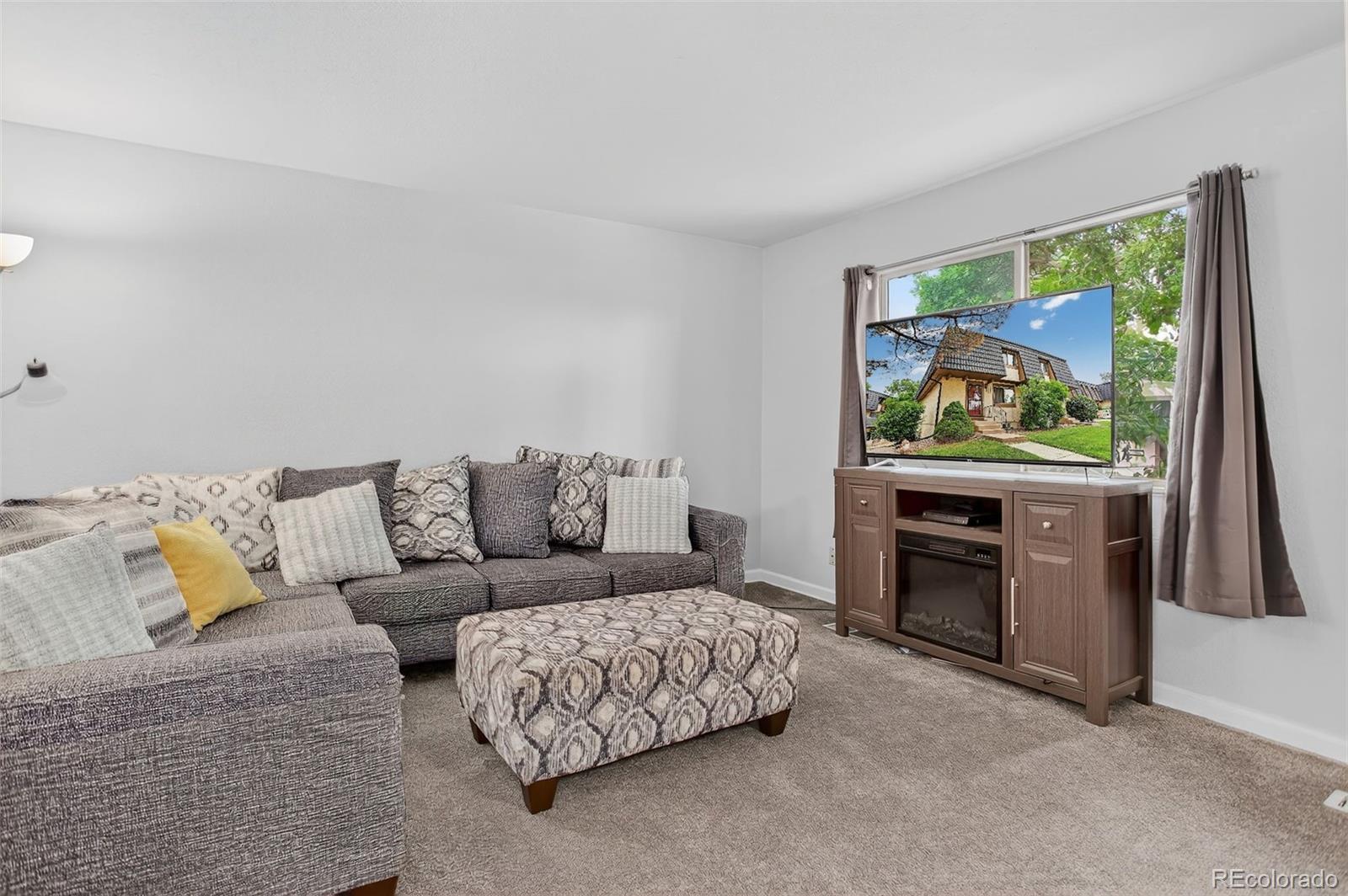 MLS Image #5 for 6840 s broadway ,centennial, Colorado