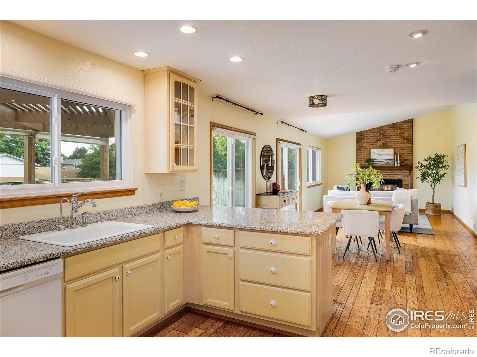 MLS Image #11 for 8485 s piney point street,highlands ranch, Colorado
