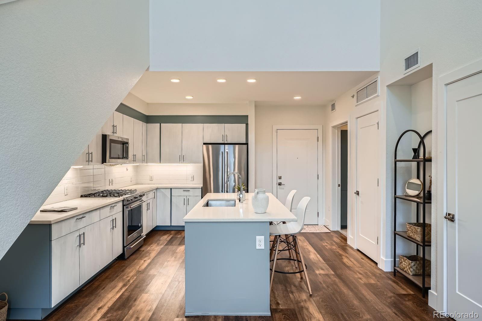 MLS Image #12 for 431 e bayaud avenue,denver, Colorado