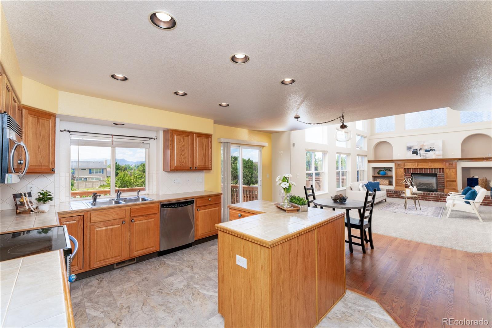 MLS Image #11 for 6266  canyon crest loop,colorado springs, Colorado