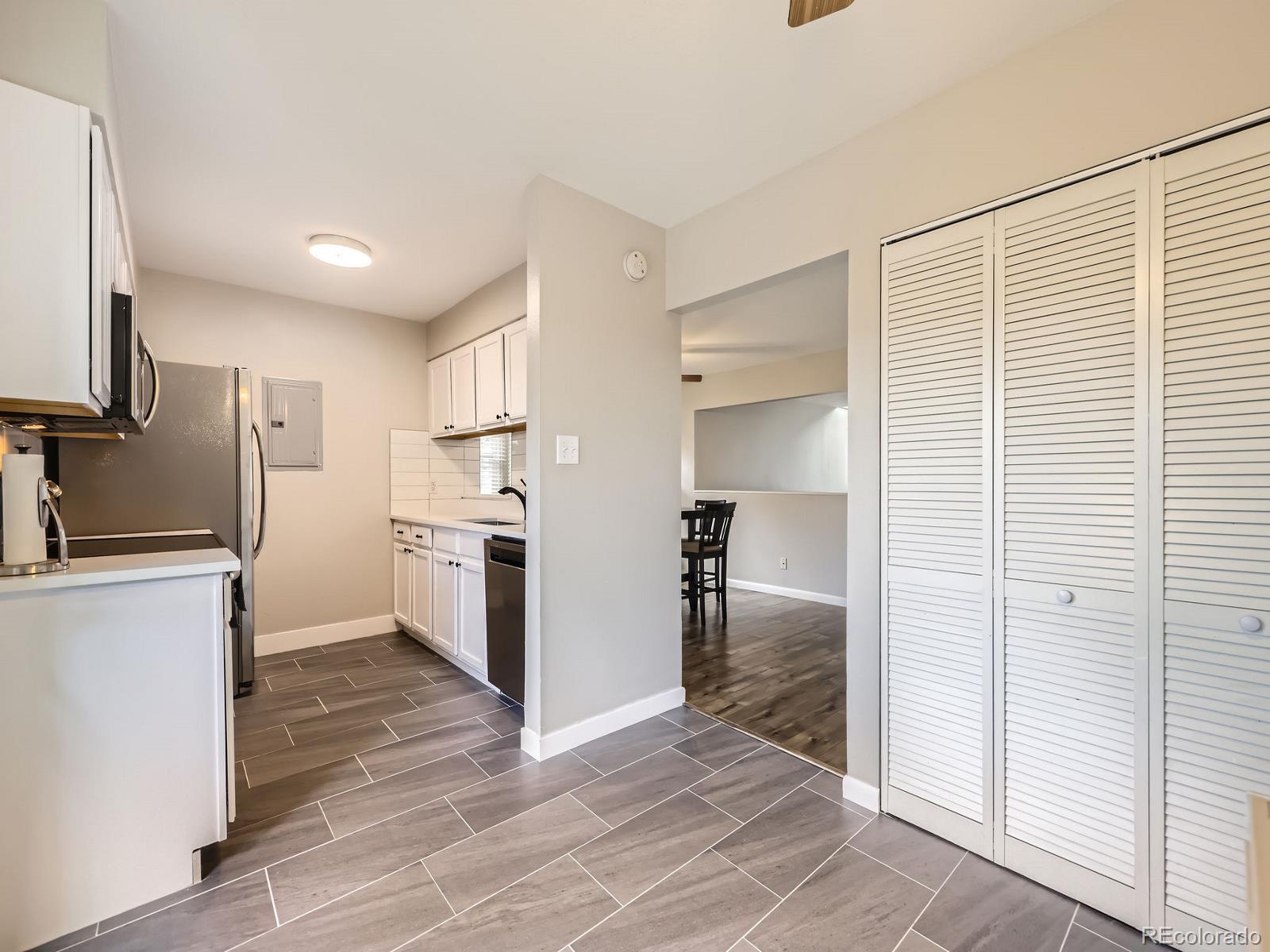 MLS Image #10 for 4970  homestead place,thornton, Colorado