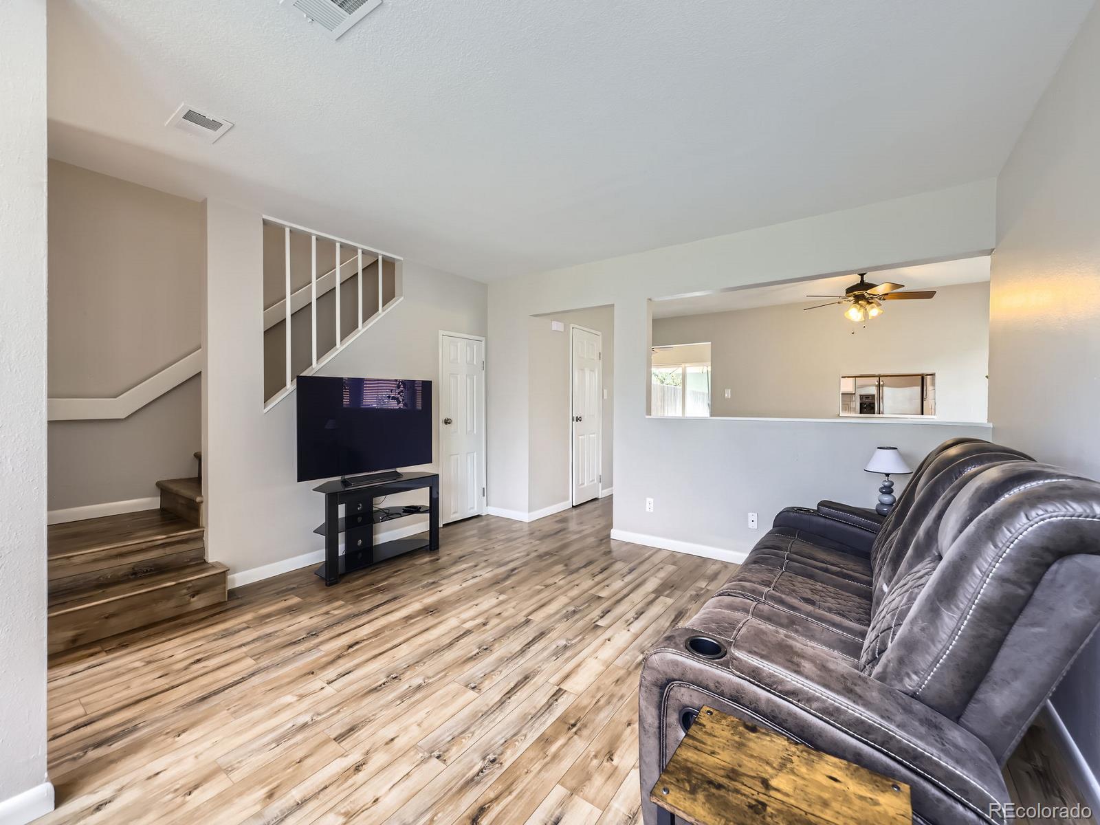 MLS Image #5 for 4970  homestead place,thornton, Colorado