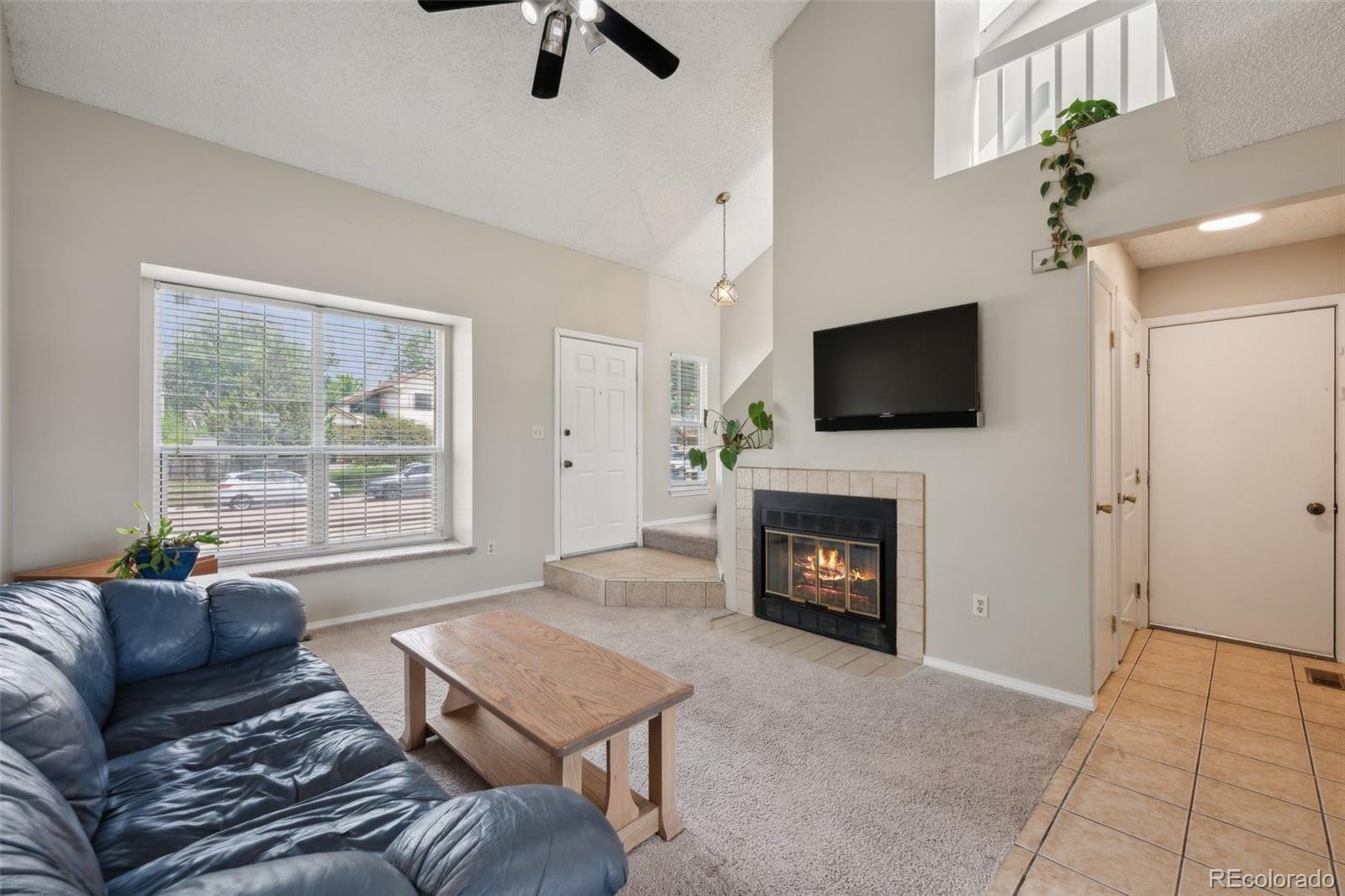 MLS Image #3 for 265  dix circle,colorado springs, Colorado