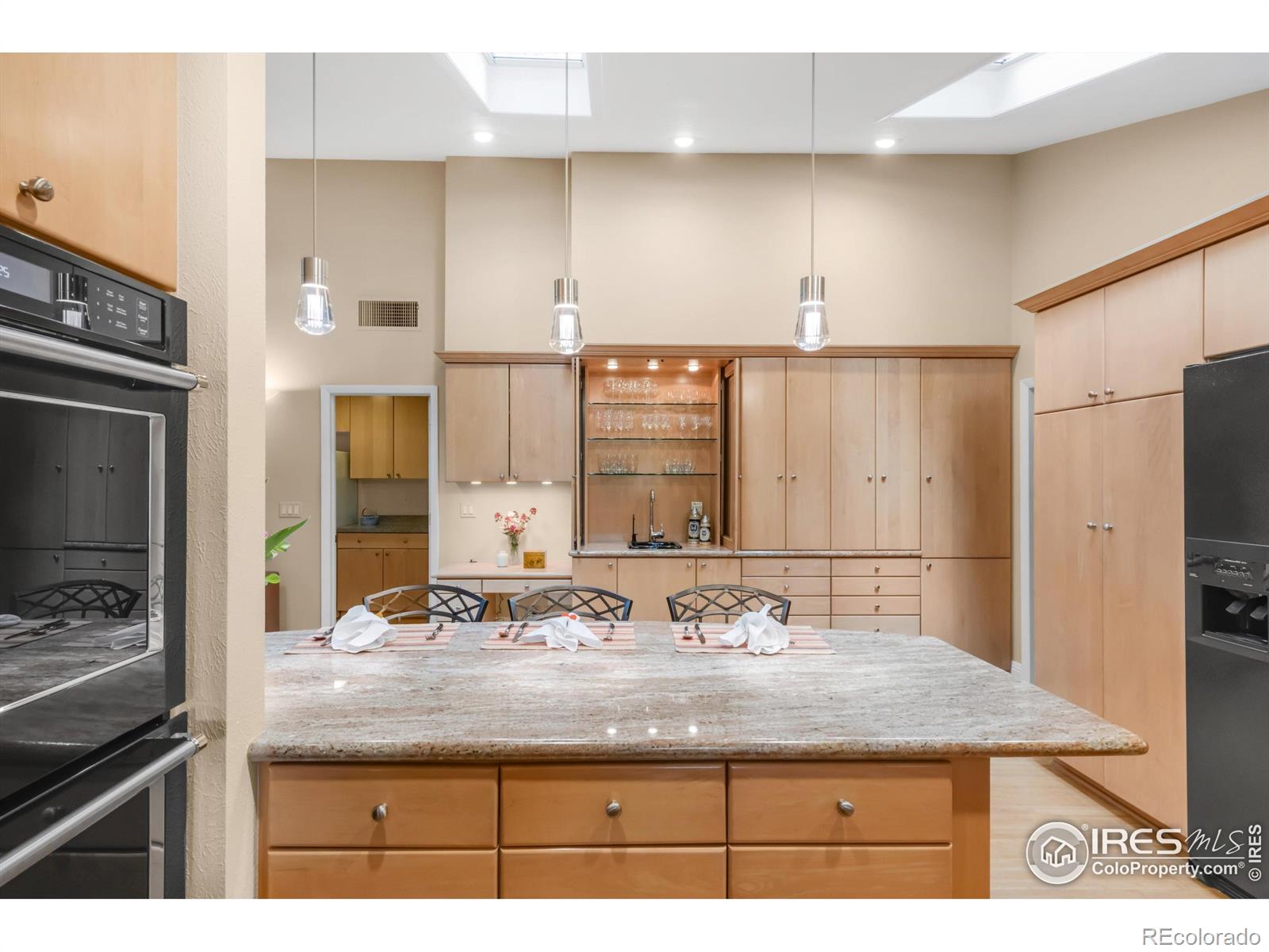 MLS Image #11 for 1409  old tale road,boulder, Colorado