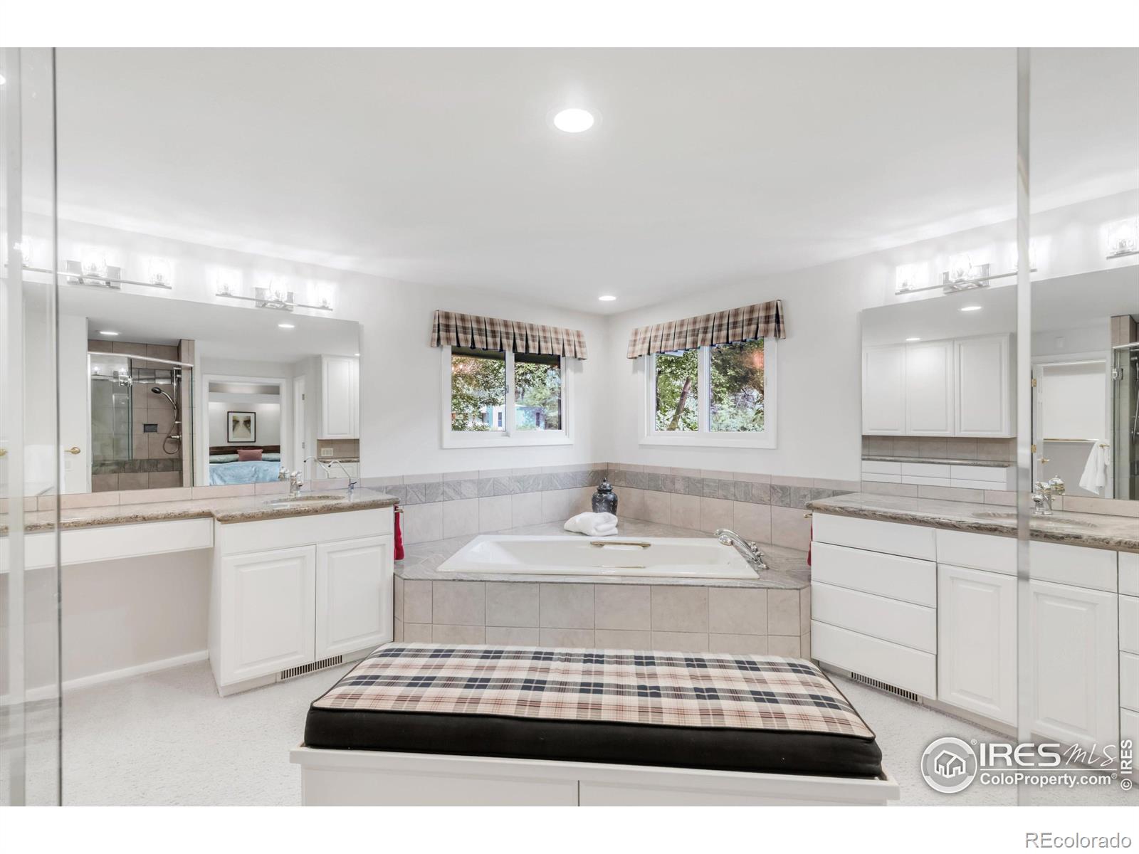 MLS Image #32 for 1409  old tale road,boulder, Colorado