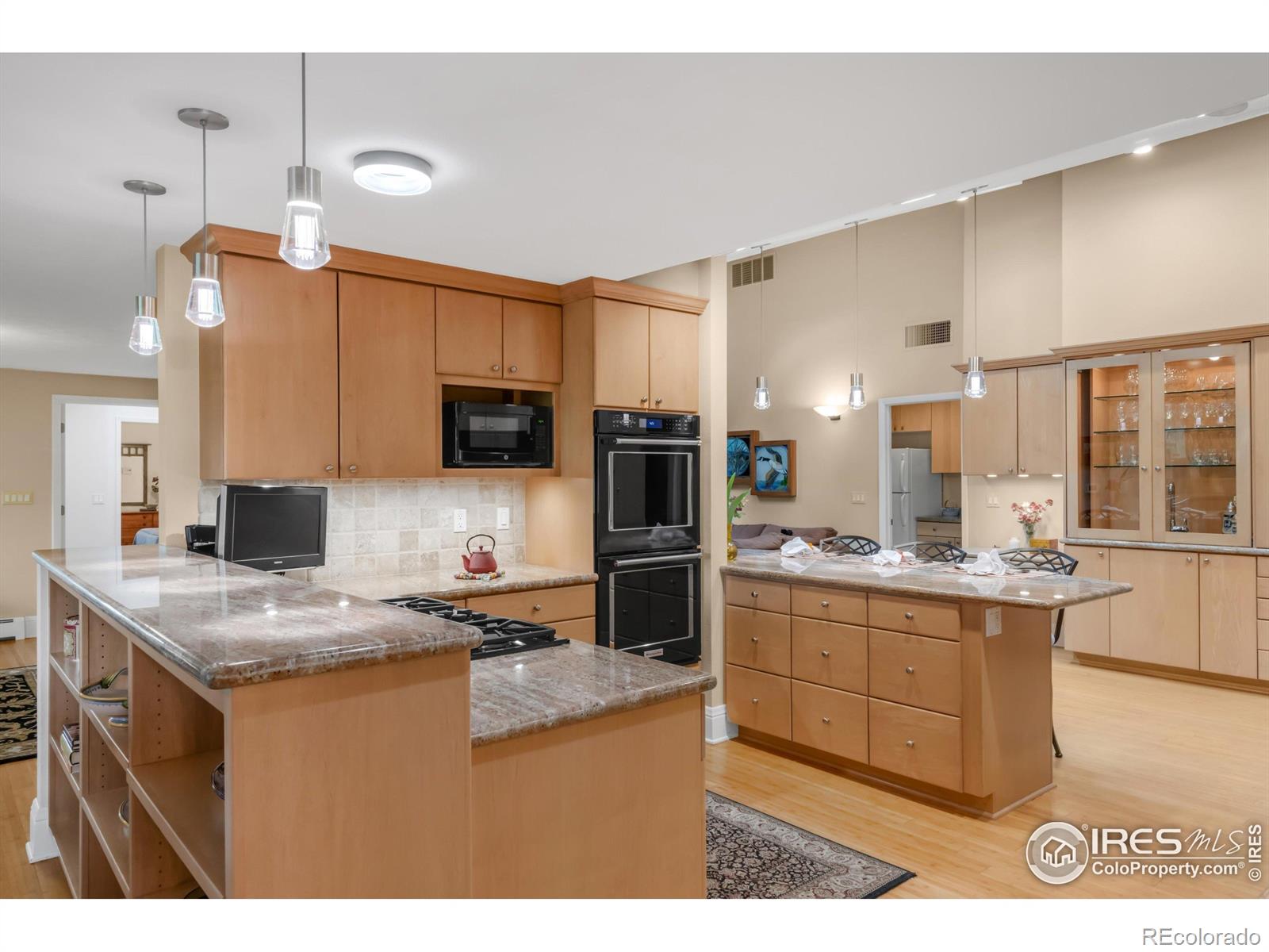 MLS Image #9 for 1409  old tale road,boulder, Colorado