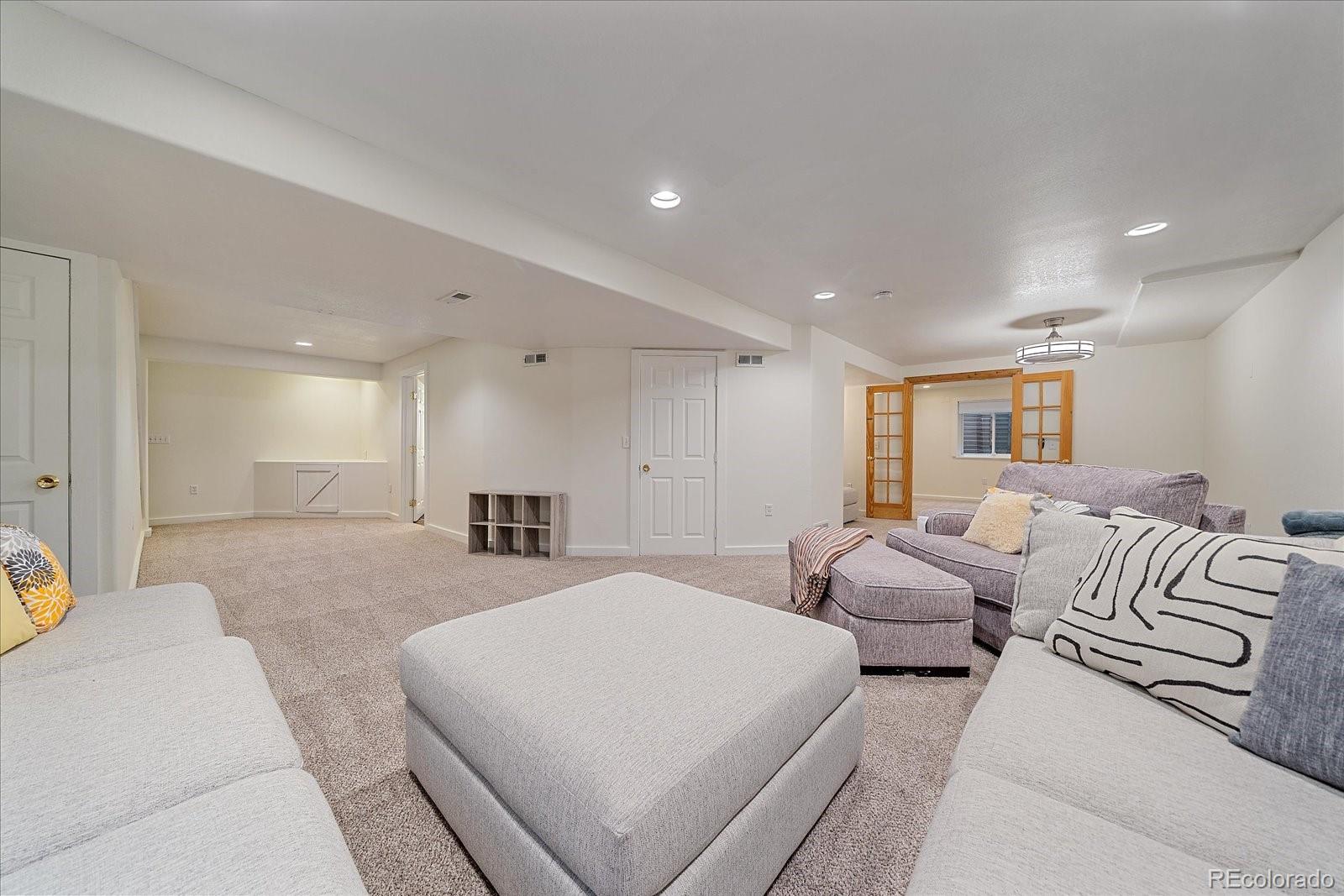 MLS Image #22 for 10441  beech street,littleton, Colorado