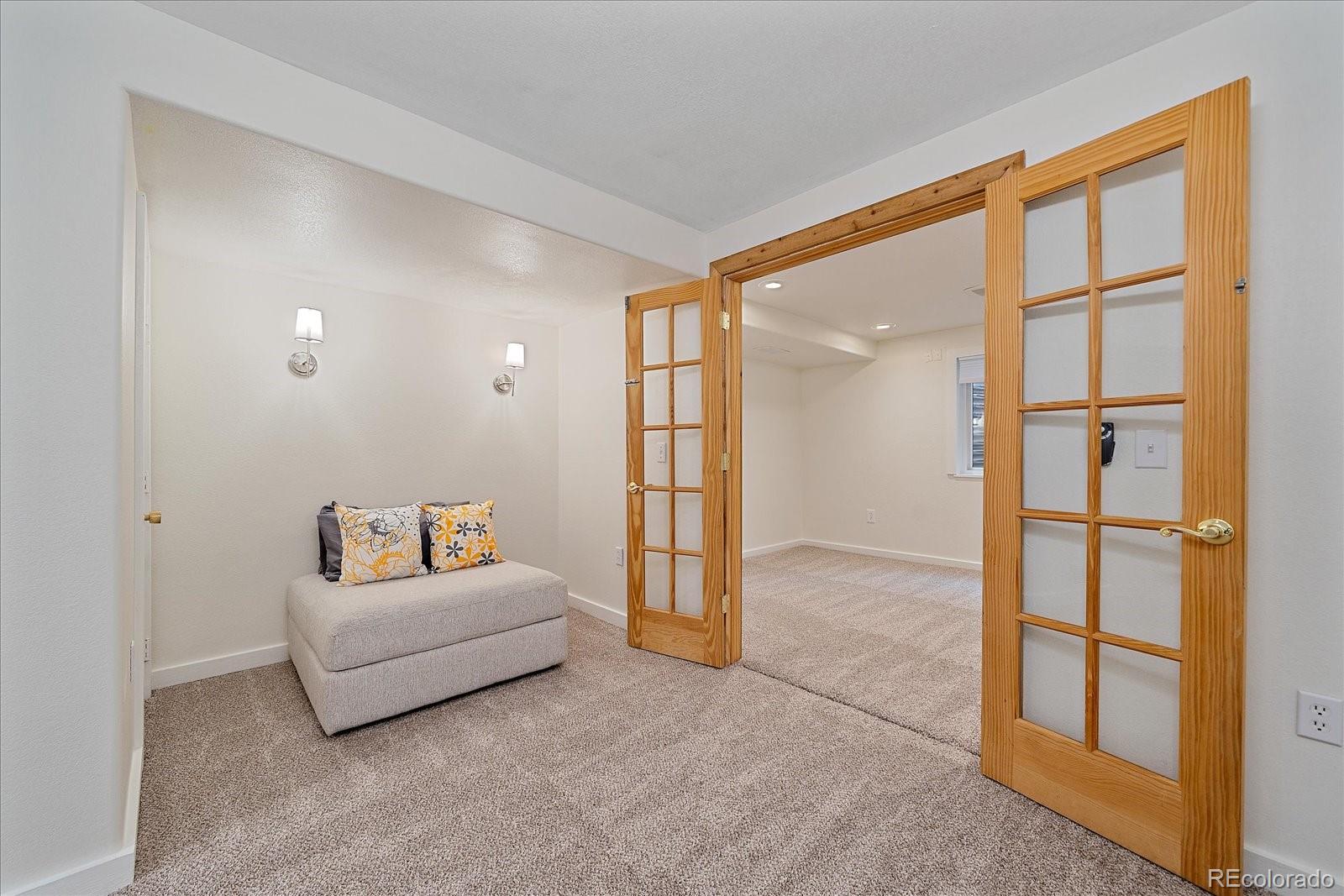 MLS Image #23 for 10441  beech street,littleton, Colorado